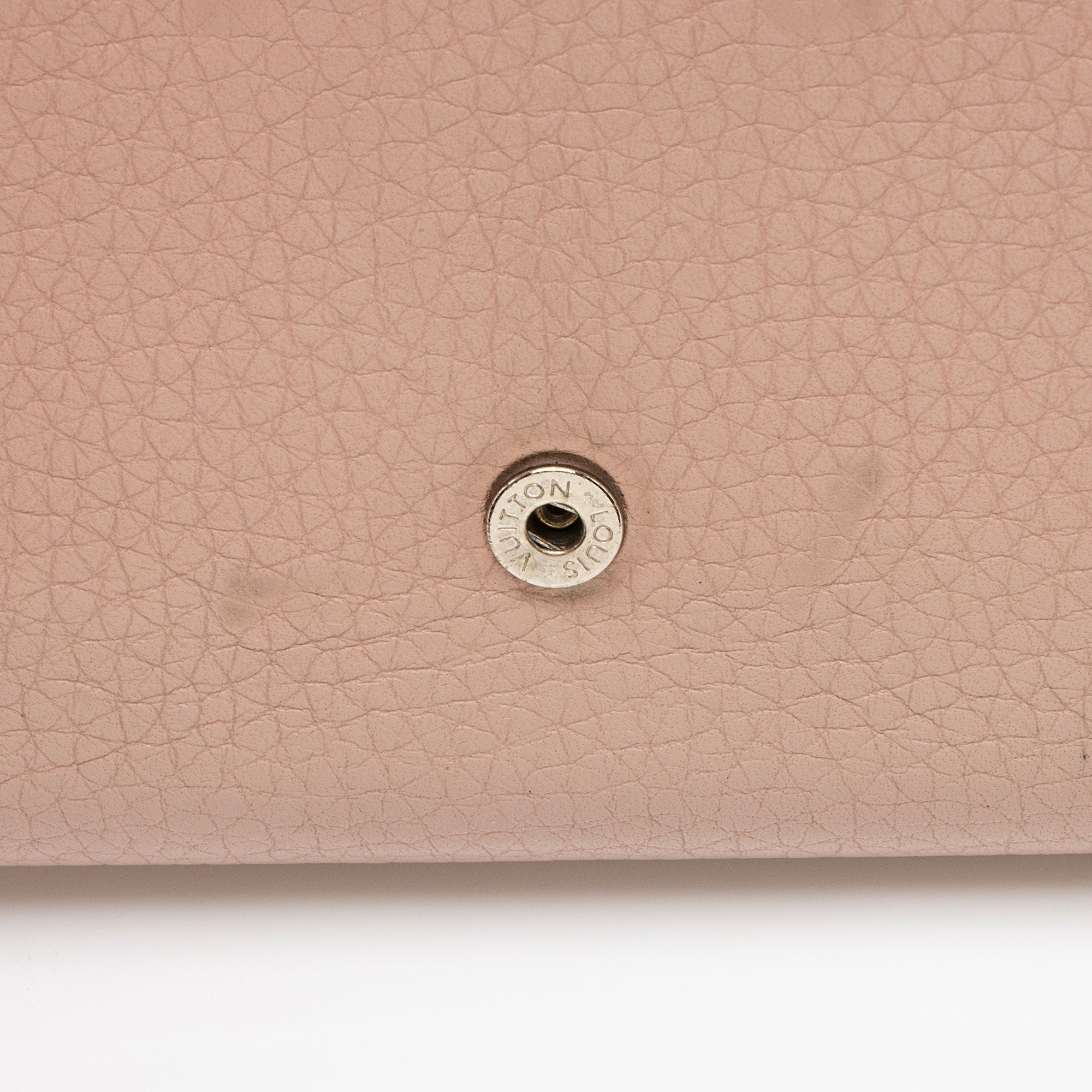Louis Vuitton Taurillon Capucines Wallet (SHF-Bkkq6C)