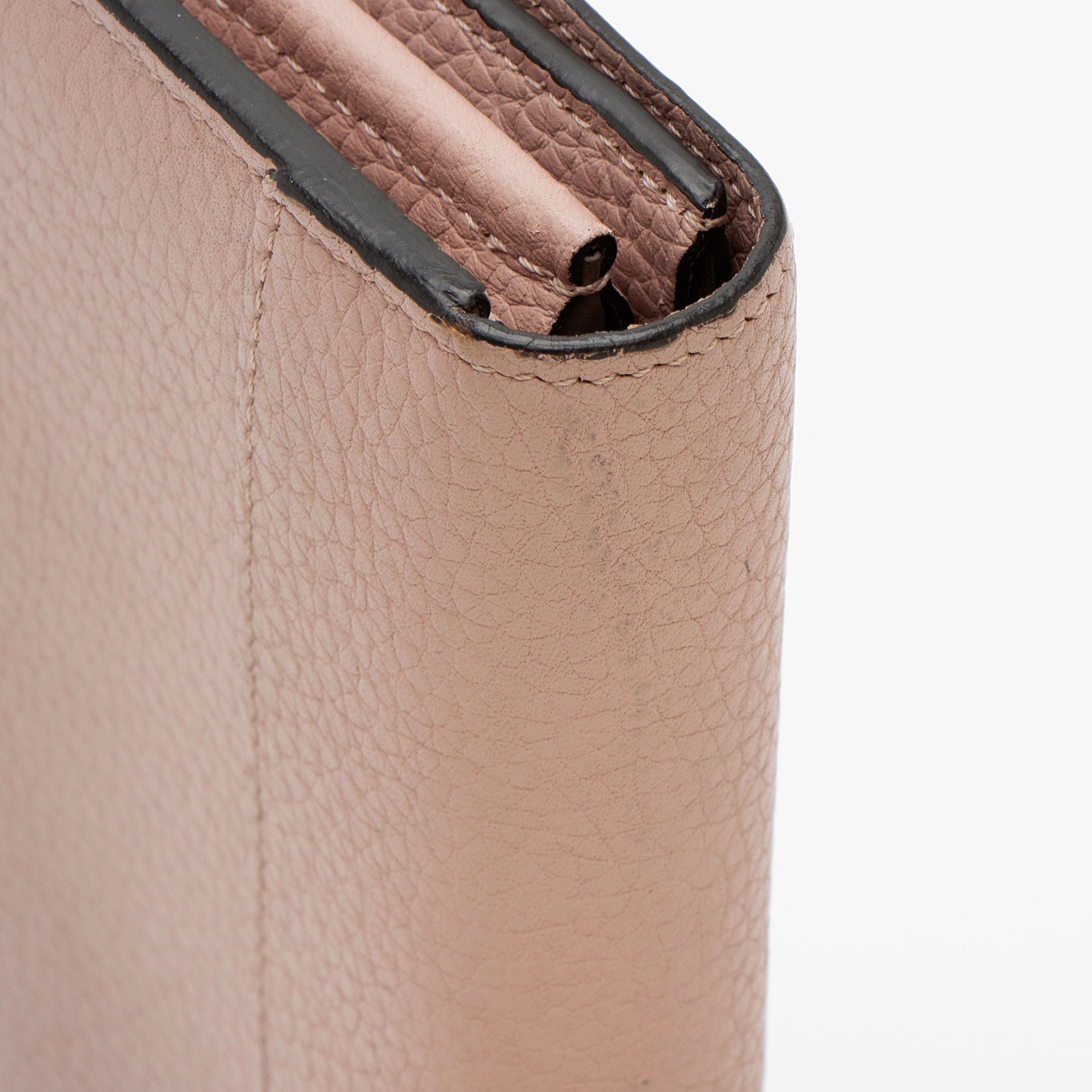 Louis Vuitton Taurillon Capucines Wallet