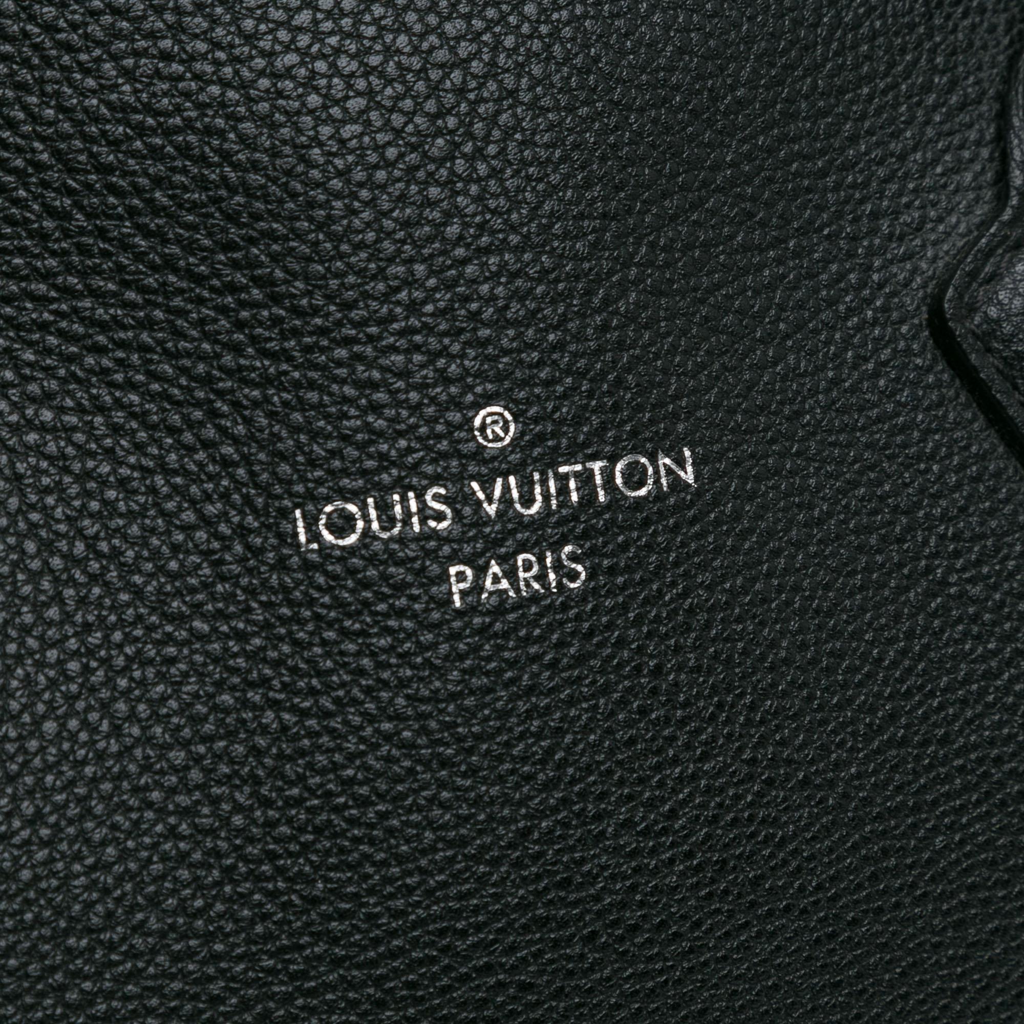 Louis Vuitton Taurillon Soft Lockit MM (SHG-WW7Kw8)