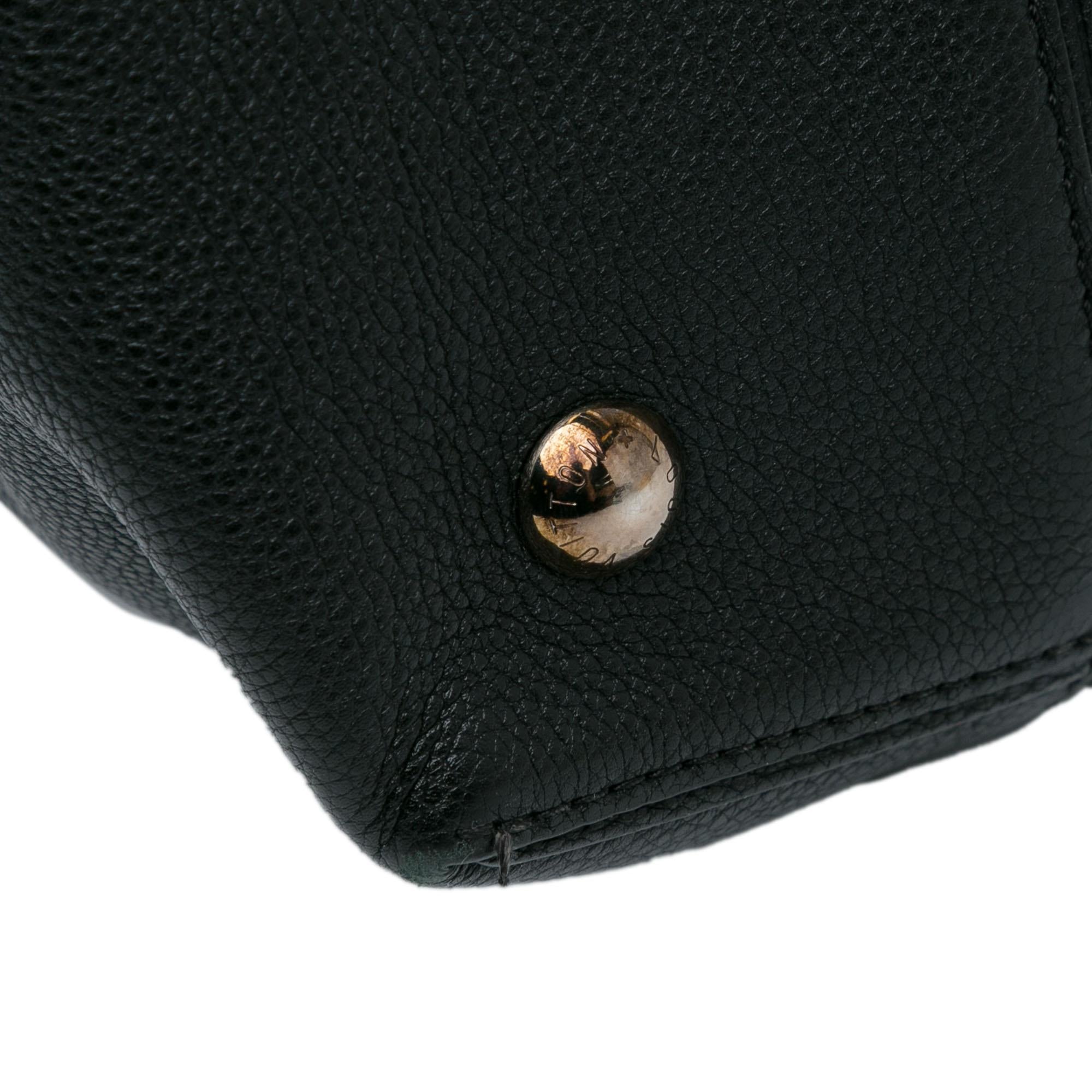 Louis Vuitton Taurillon Soft Lockit MM (SHG-WW7Kw8)
