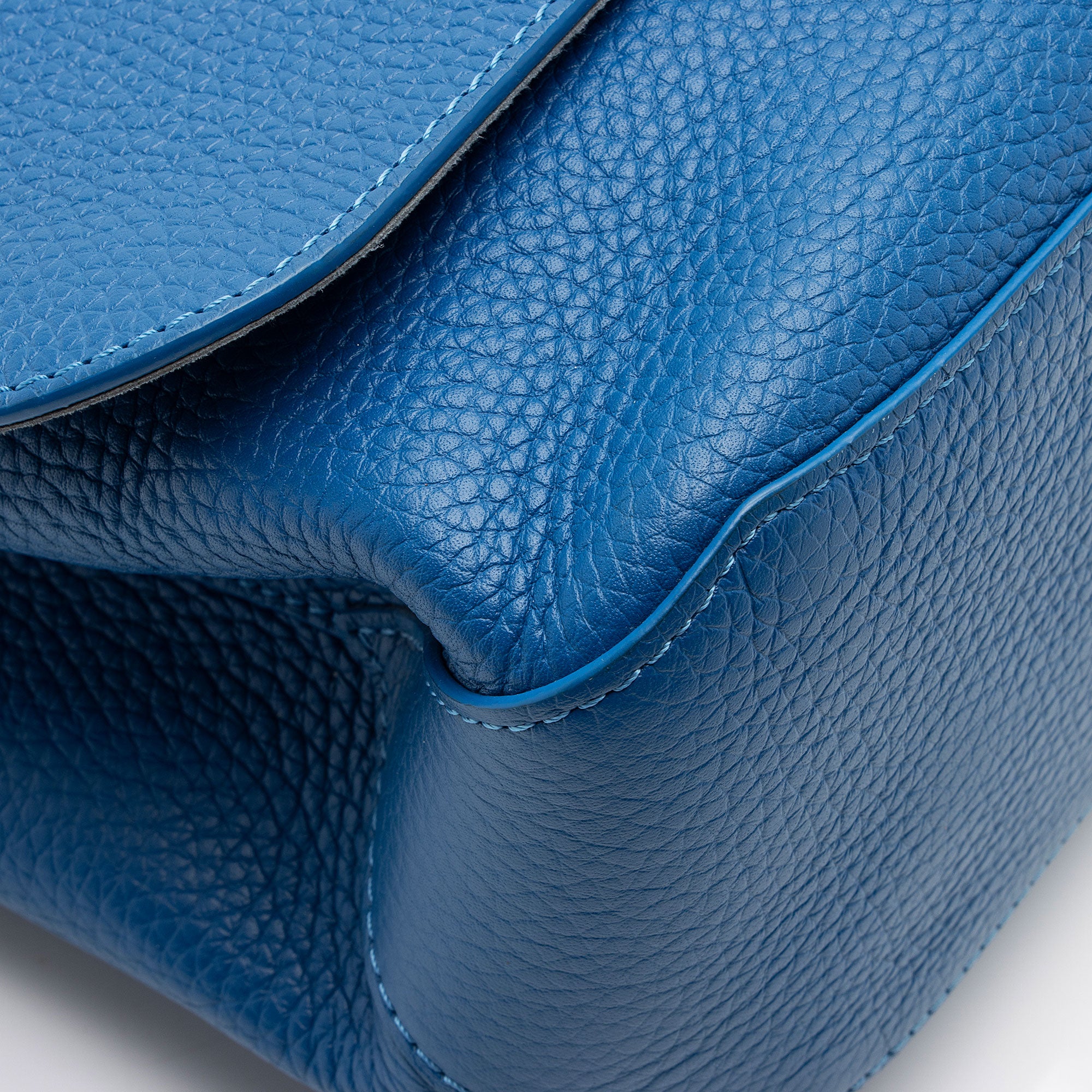 Louis Vuitton Taurillon Volta Top Handle Bag (SHF-cZtPKW)