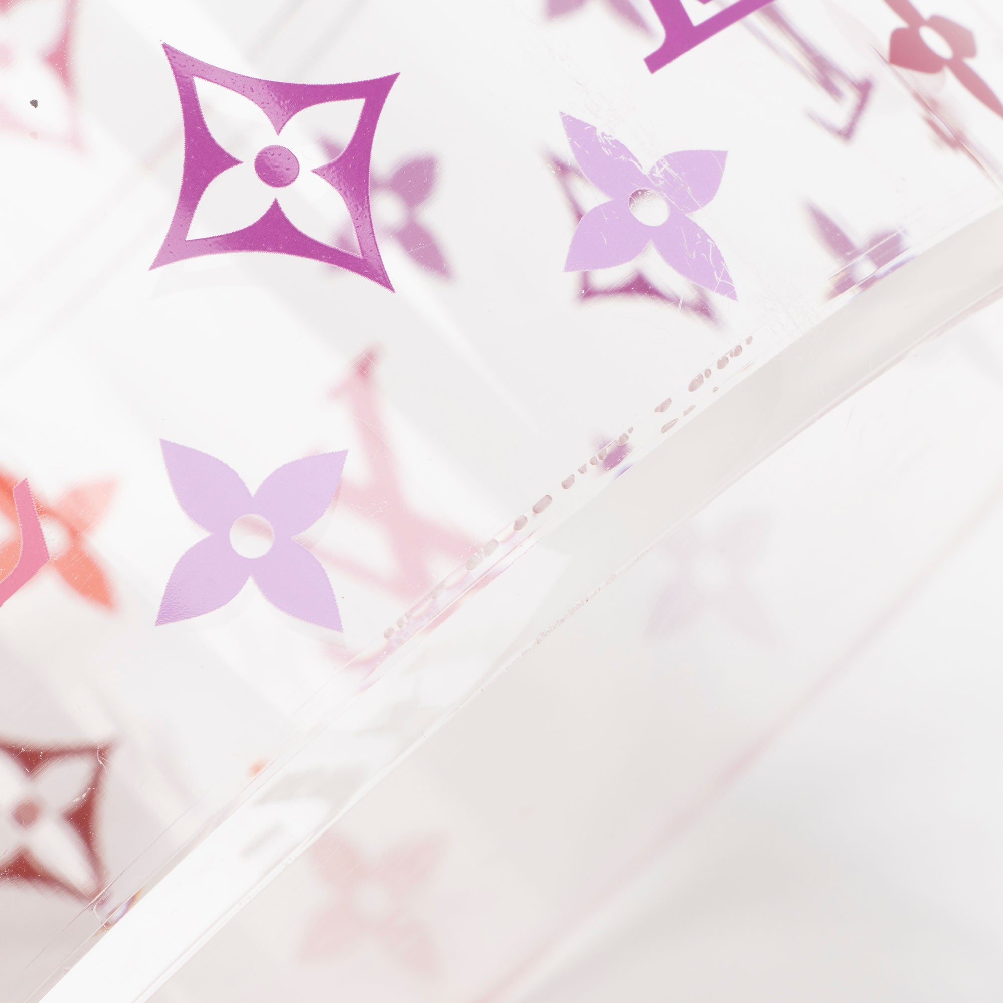 Louis Vuitton Transparent Monogram Plexiglass Summer Capsule Scott Box (SHF-8UqZHJ)