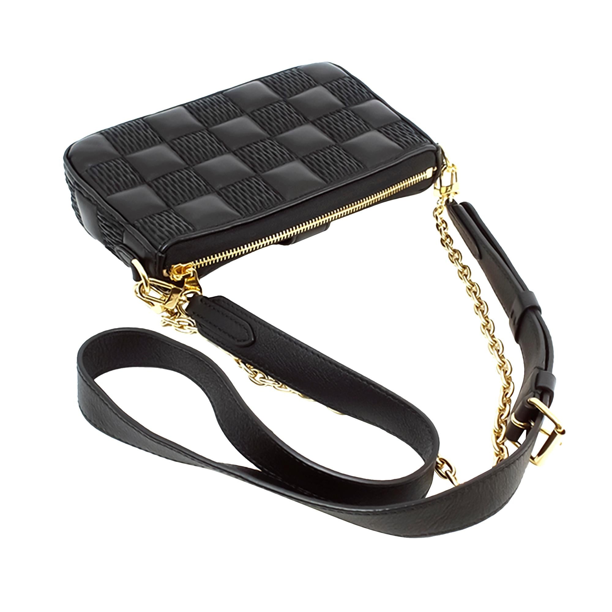Louis Vuitton Troca PM (SHG-91SaVZ)