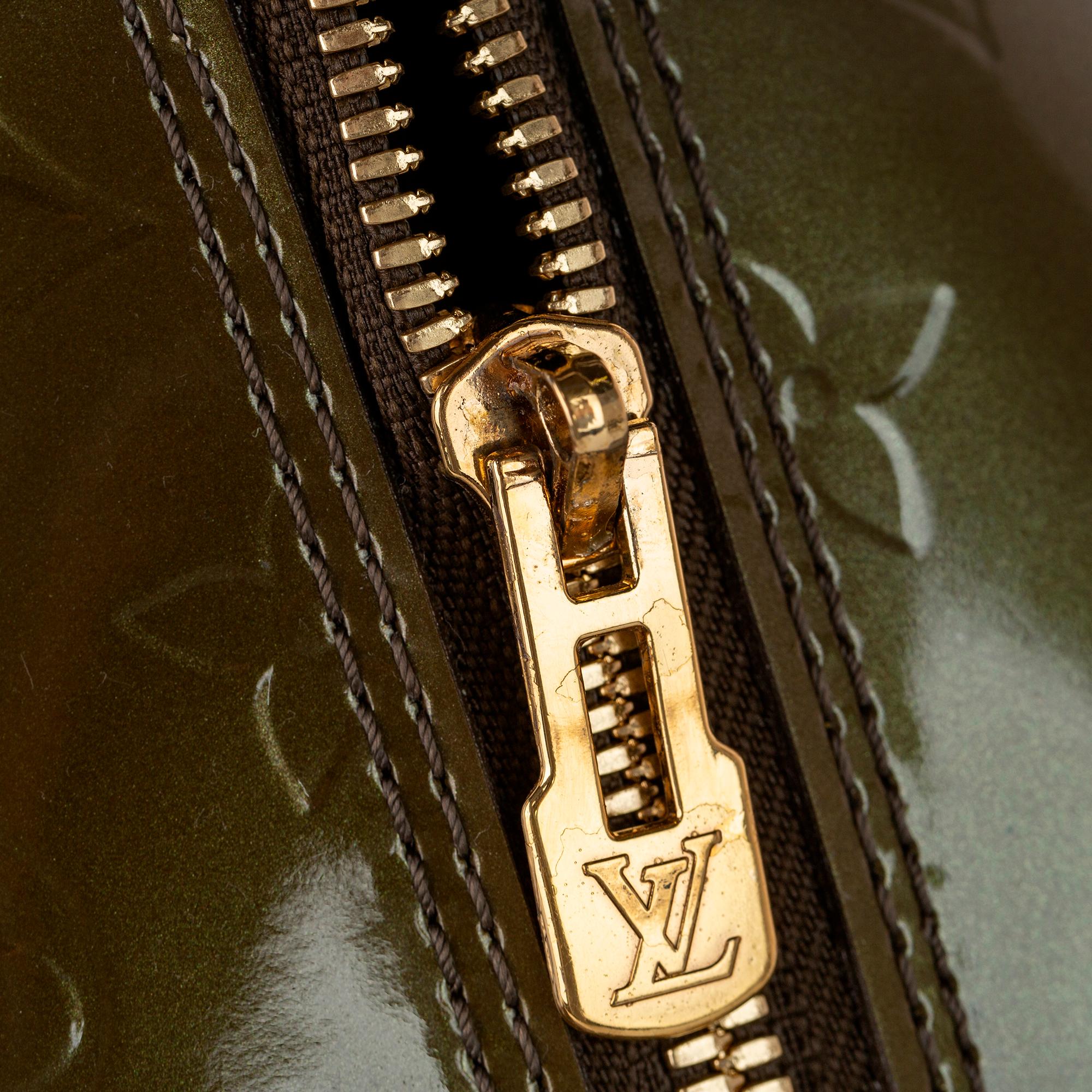 Louis Vuitton Vernis Alma MM (SHG-26617)