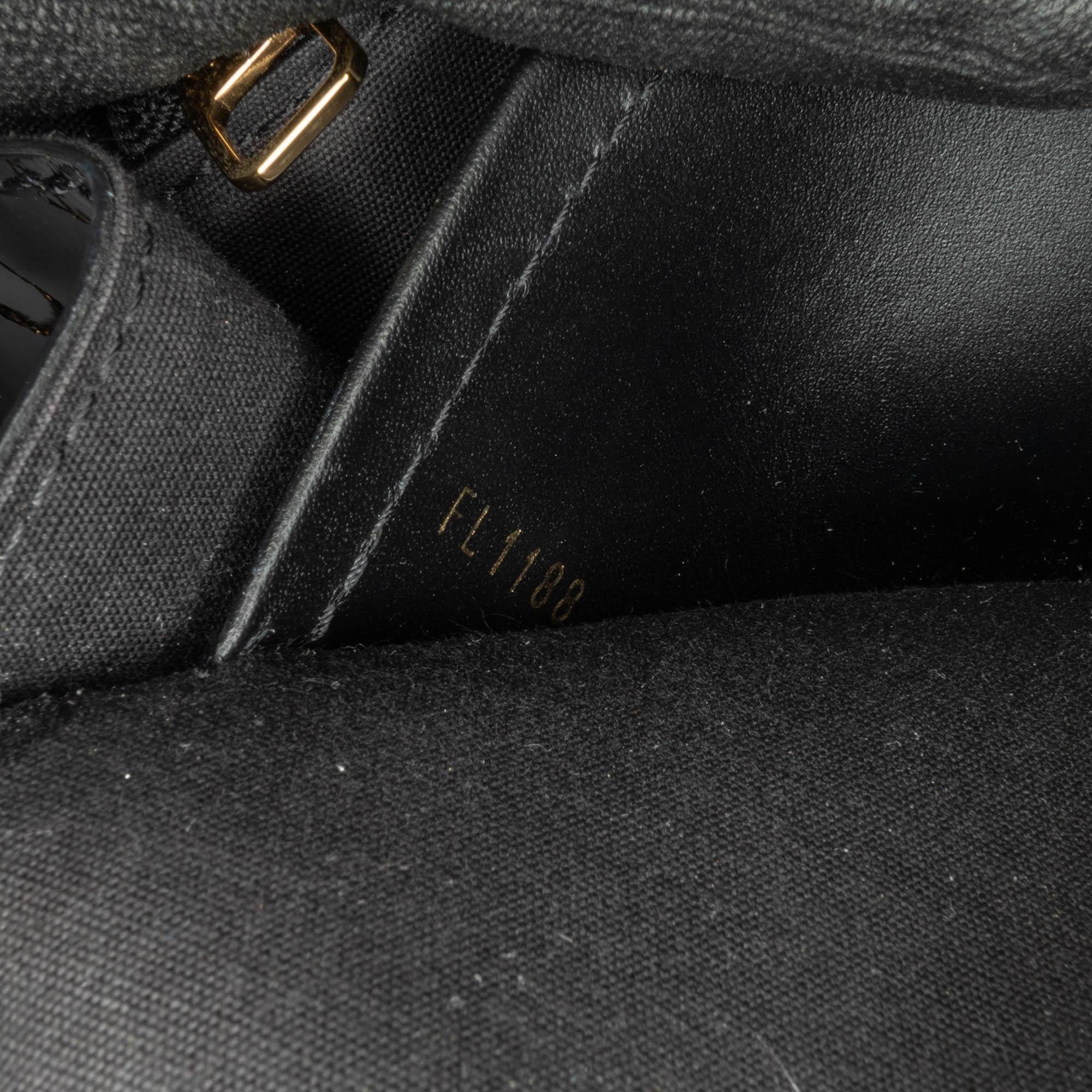 Louis Vuitton Vernis Louise PM (SHG-UF1FgR)