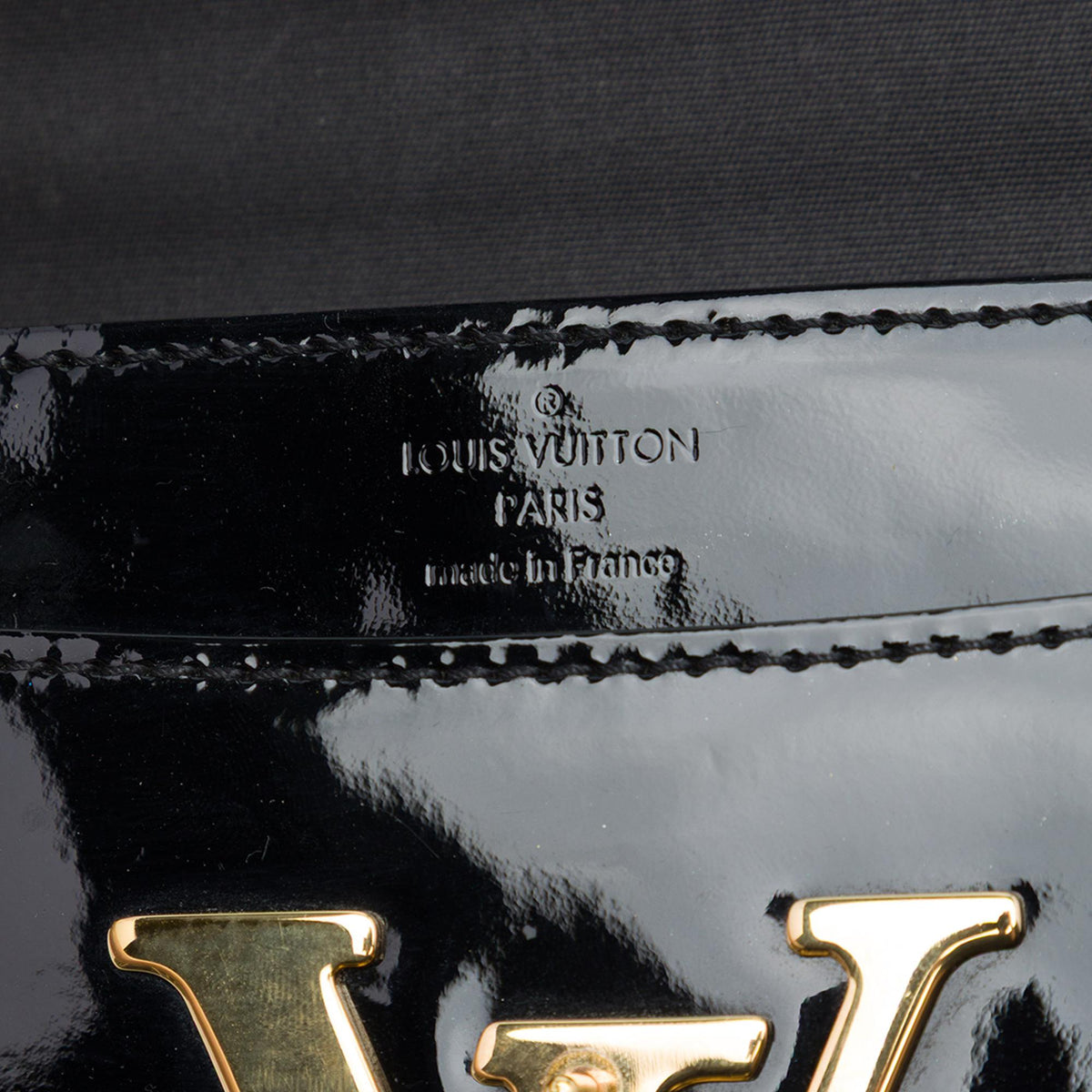 Louis Vuitton Vernis Louise Sliding Chain MM