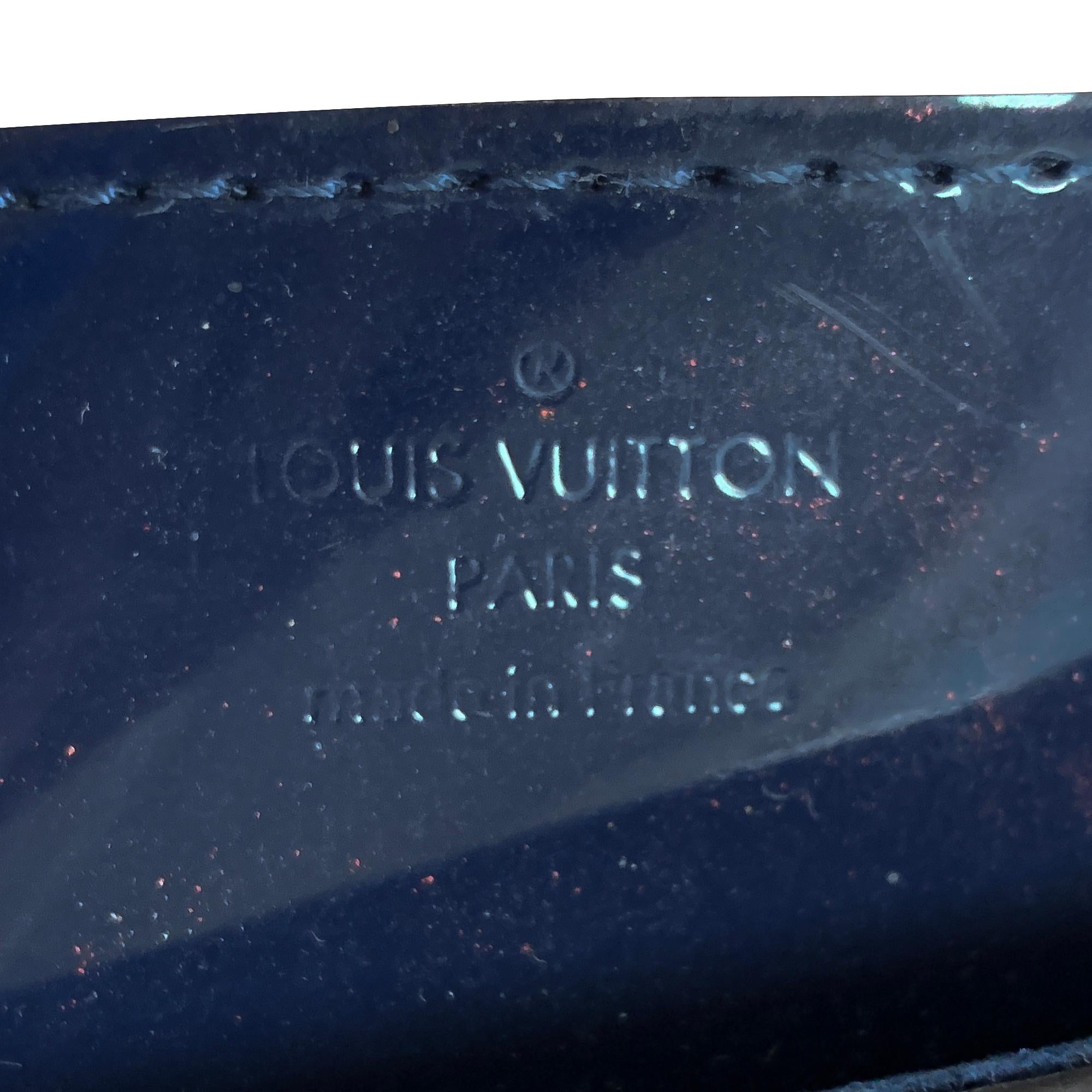 Louis Vuitton Vernis Twist PM (SHG-36536)