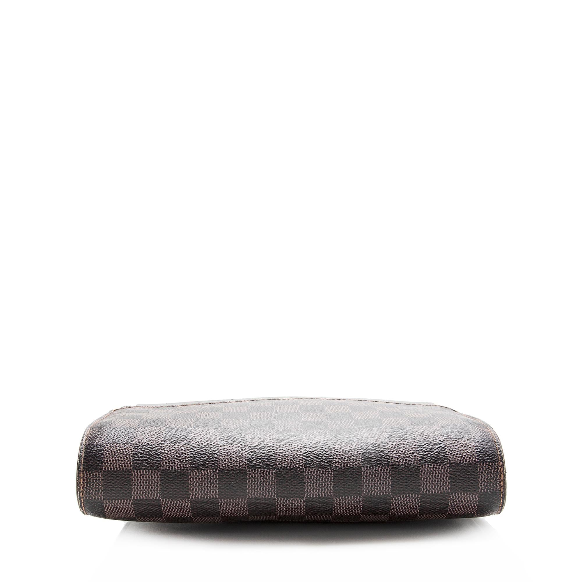 Louis Vuitton Vintage Damier Ebene Saint Louis Wristlet Clutch (SHF-22250)