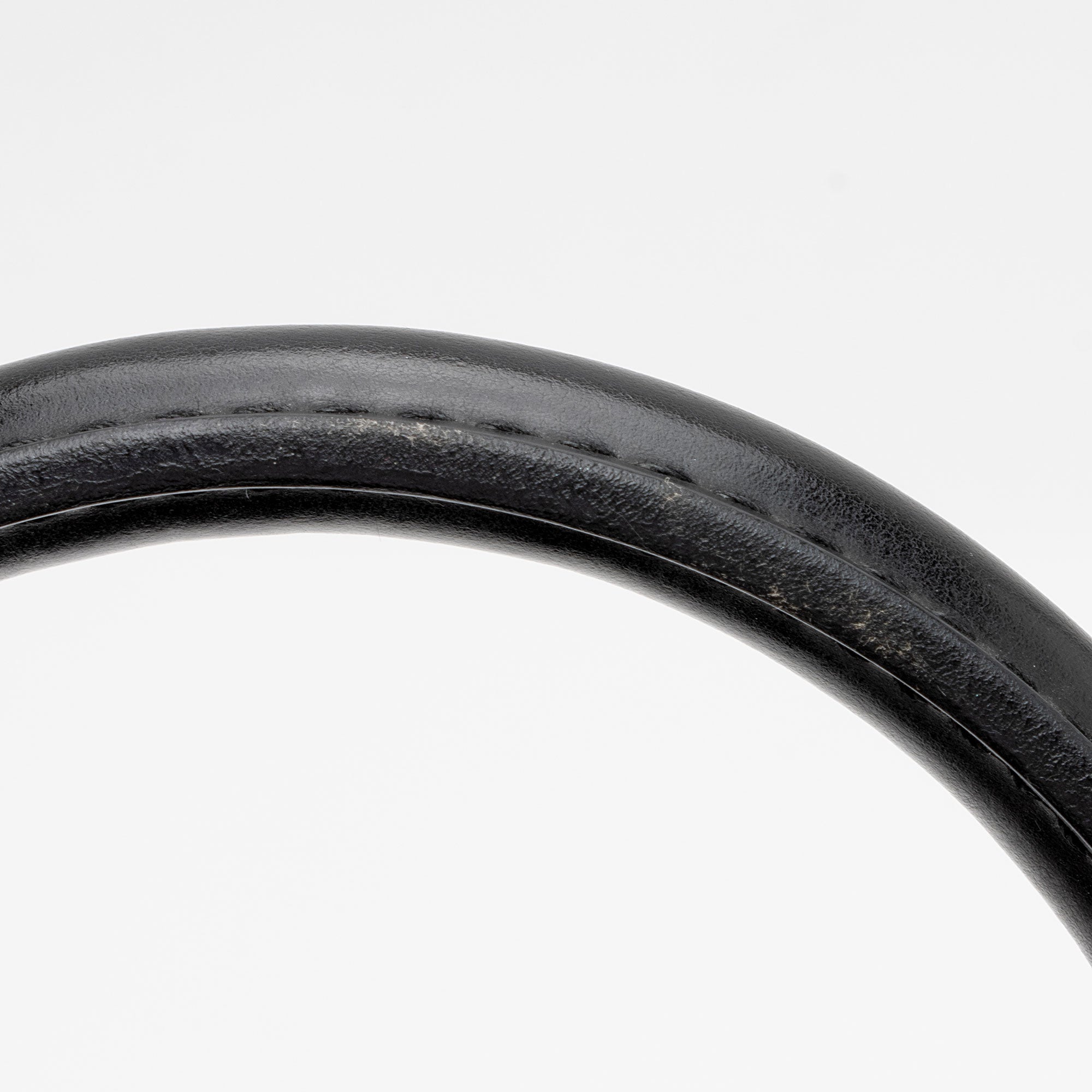 Louis Vuitton Vintage Epi Leather Alma PM Satchel (SHF-muRCX4)