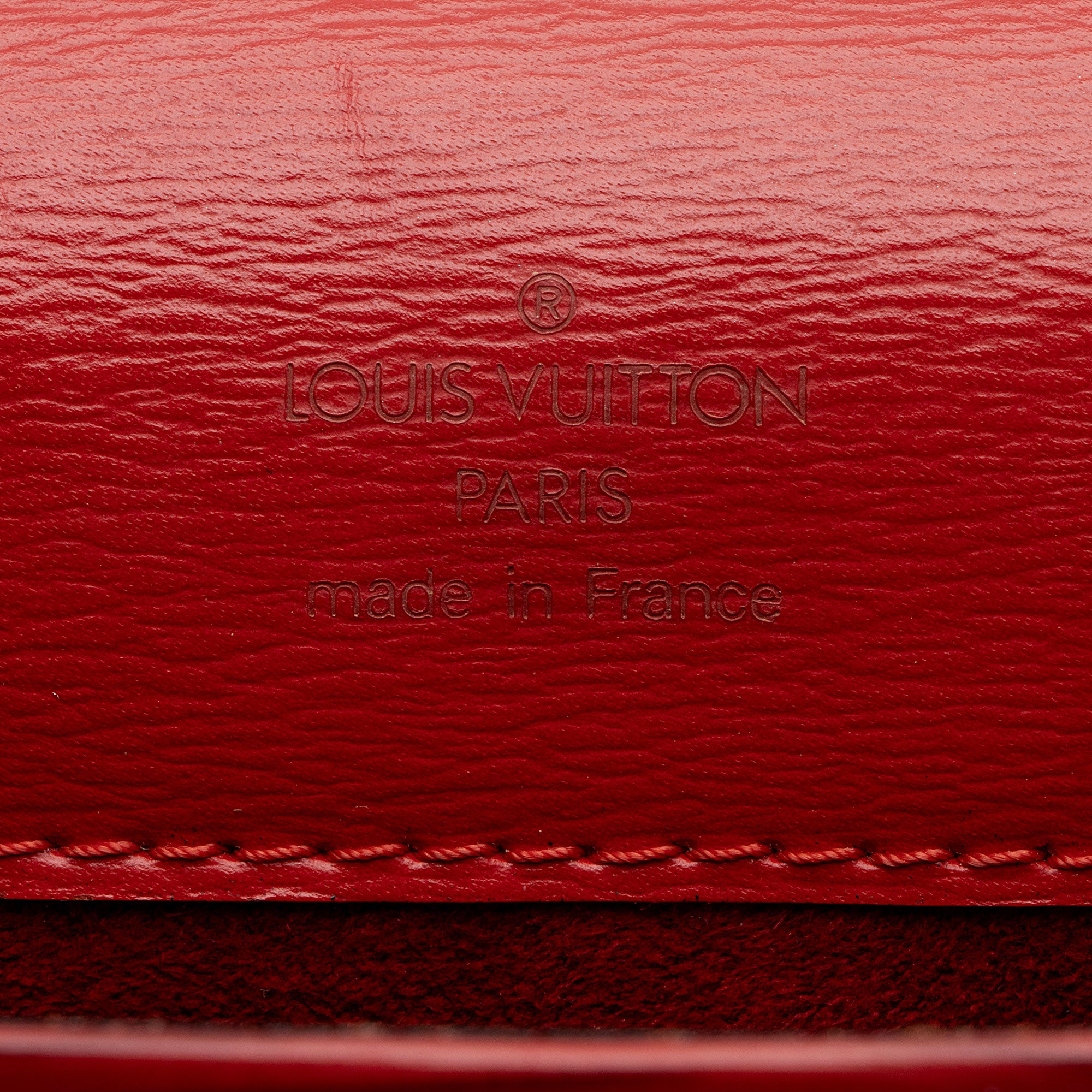 Louis Vuitton Vintage Epi Leather Buci Shoulder Bag (SHF-DiDqQN)