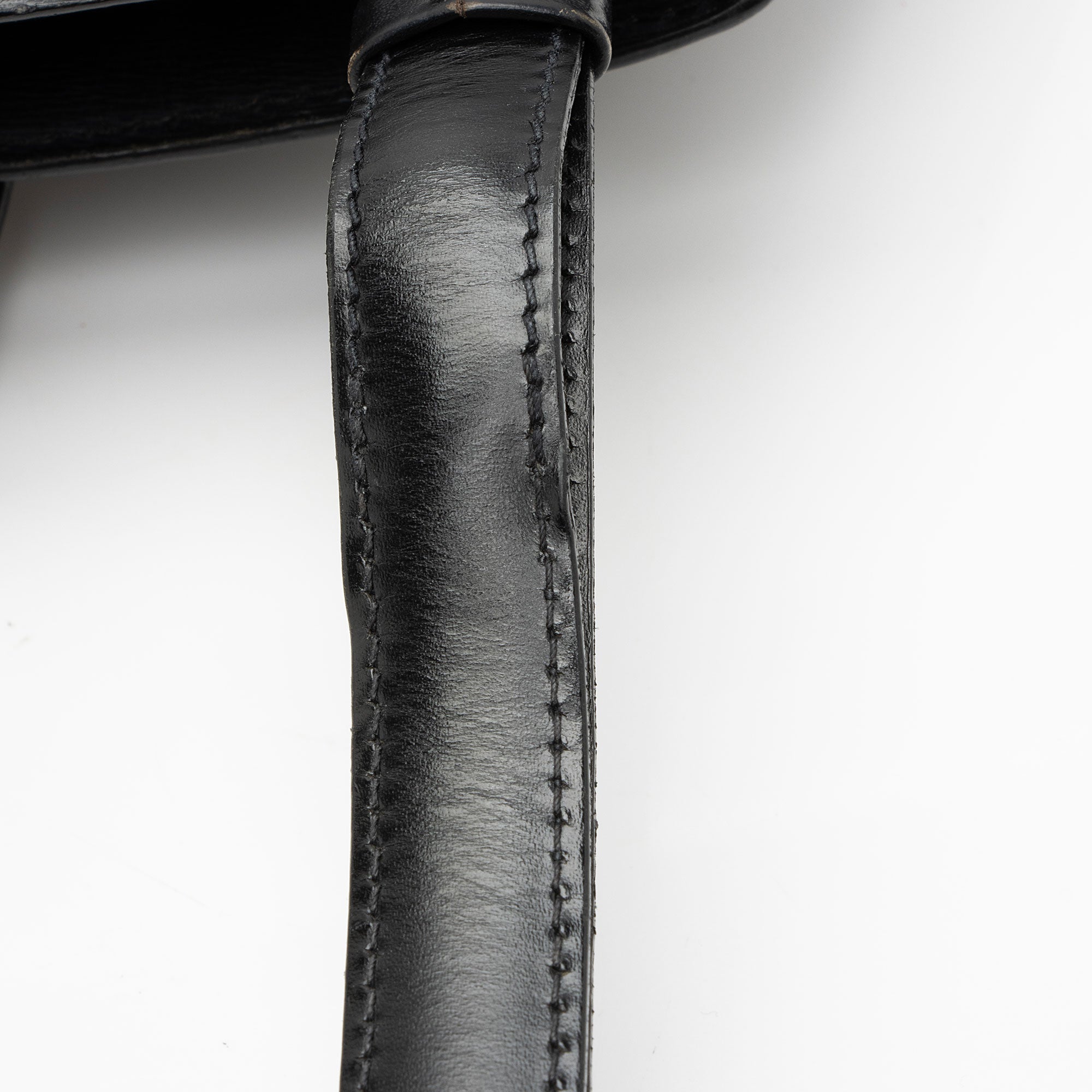 Louis Vuitton Vintage Epi Leather Cluny Shoulder Bag