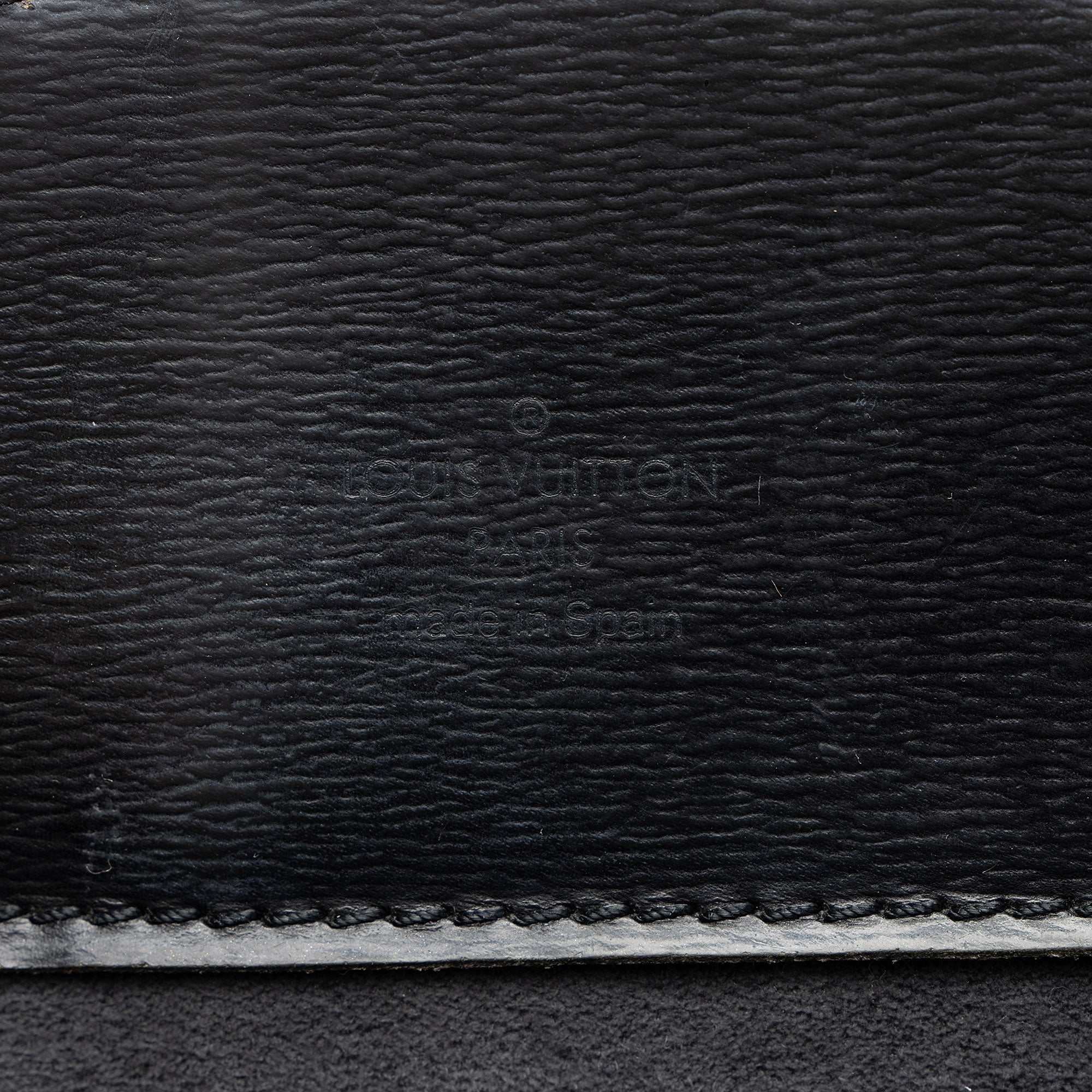 Louis Vuitton Vintage Epi Leather Cluny Shoulder Bag