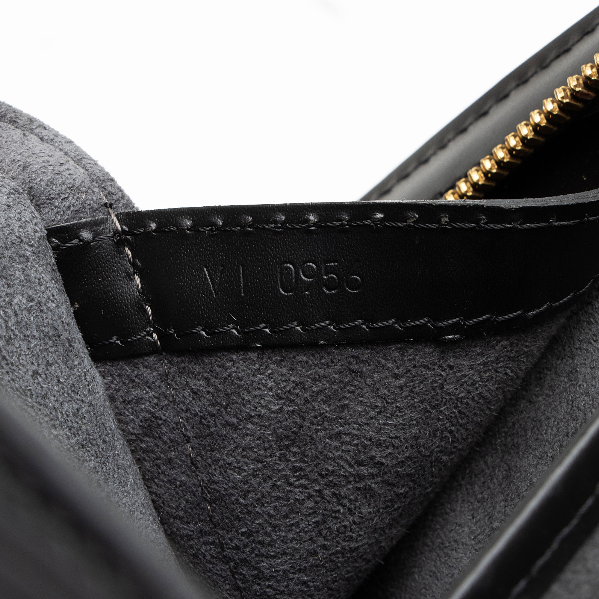 Louis Vuitton Vintage Epi Leather Lussac Tote (SHF-AsaQmr)