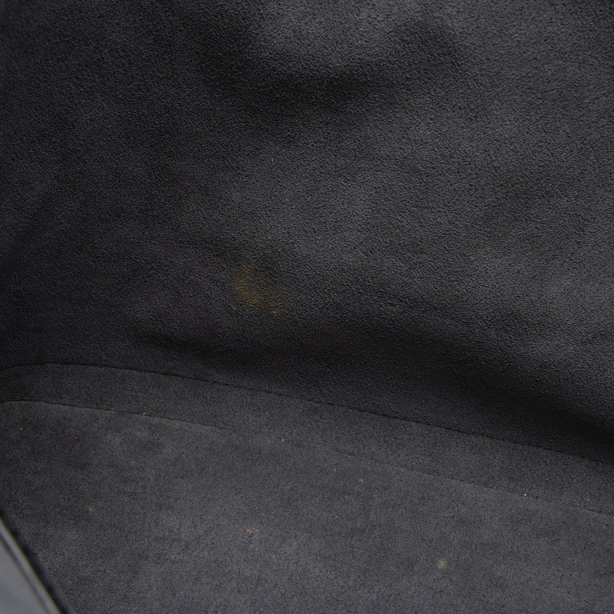 Louis Vuitton Vintage Epi Leather Lussac Tote (SHF-AsaQmr)