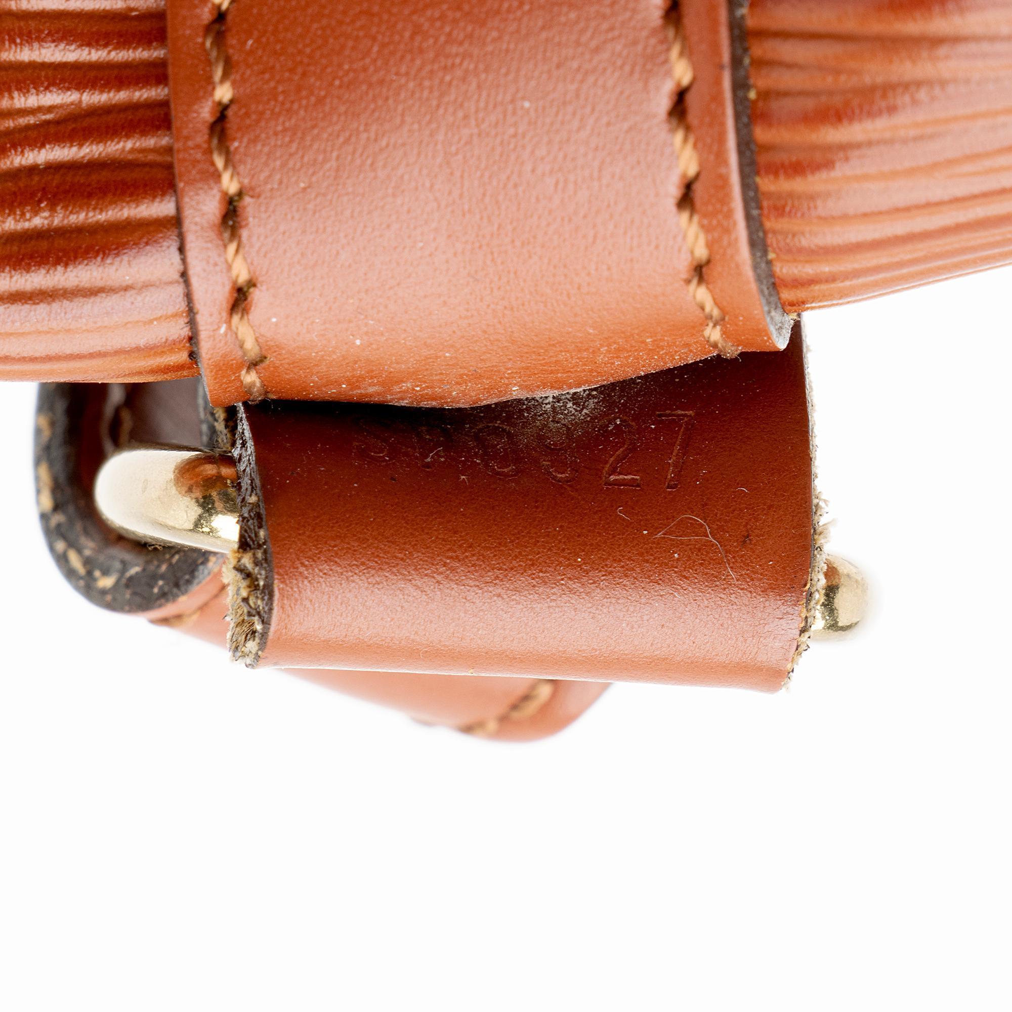 Louis Vuitton Vintage Epi Leather Noe Shoulder Bag (SHF-6rxQpn)