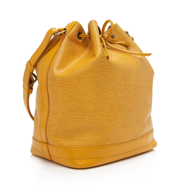 Louis Vuitton Noé Leather Handbag