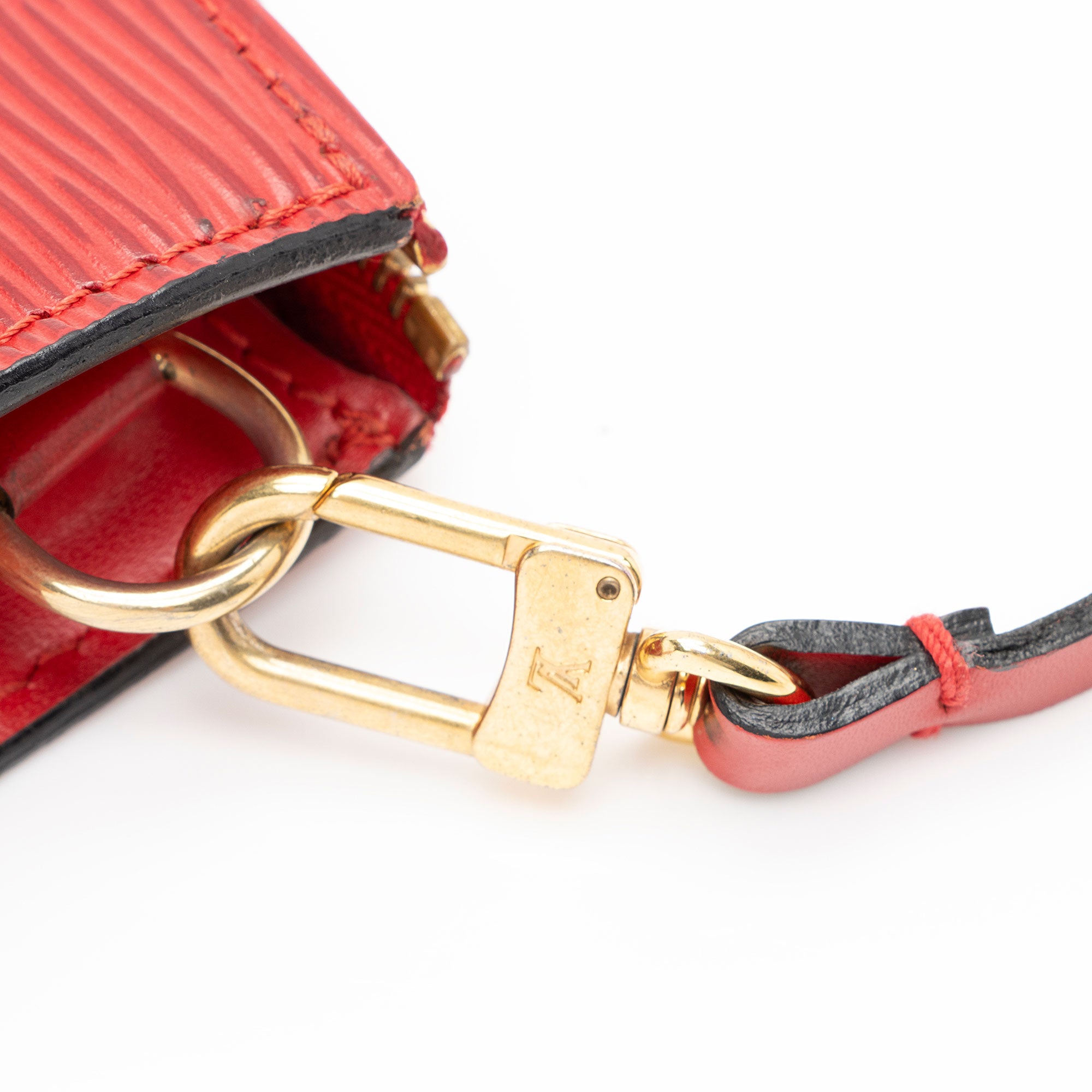 Louis Vuitton Vintage Epi Leather Pochette 21 Accessoires (SHF-PlWgDw)