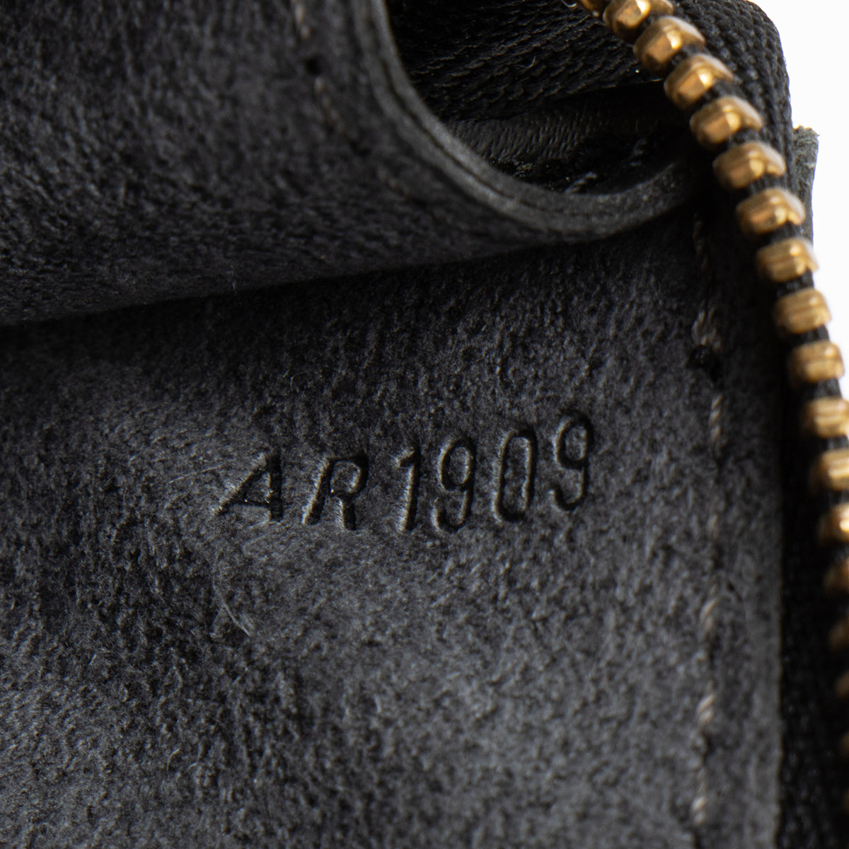 Louis Vuitton Vintage Epi Leather Pochette Accessoires