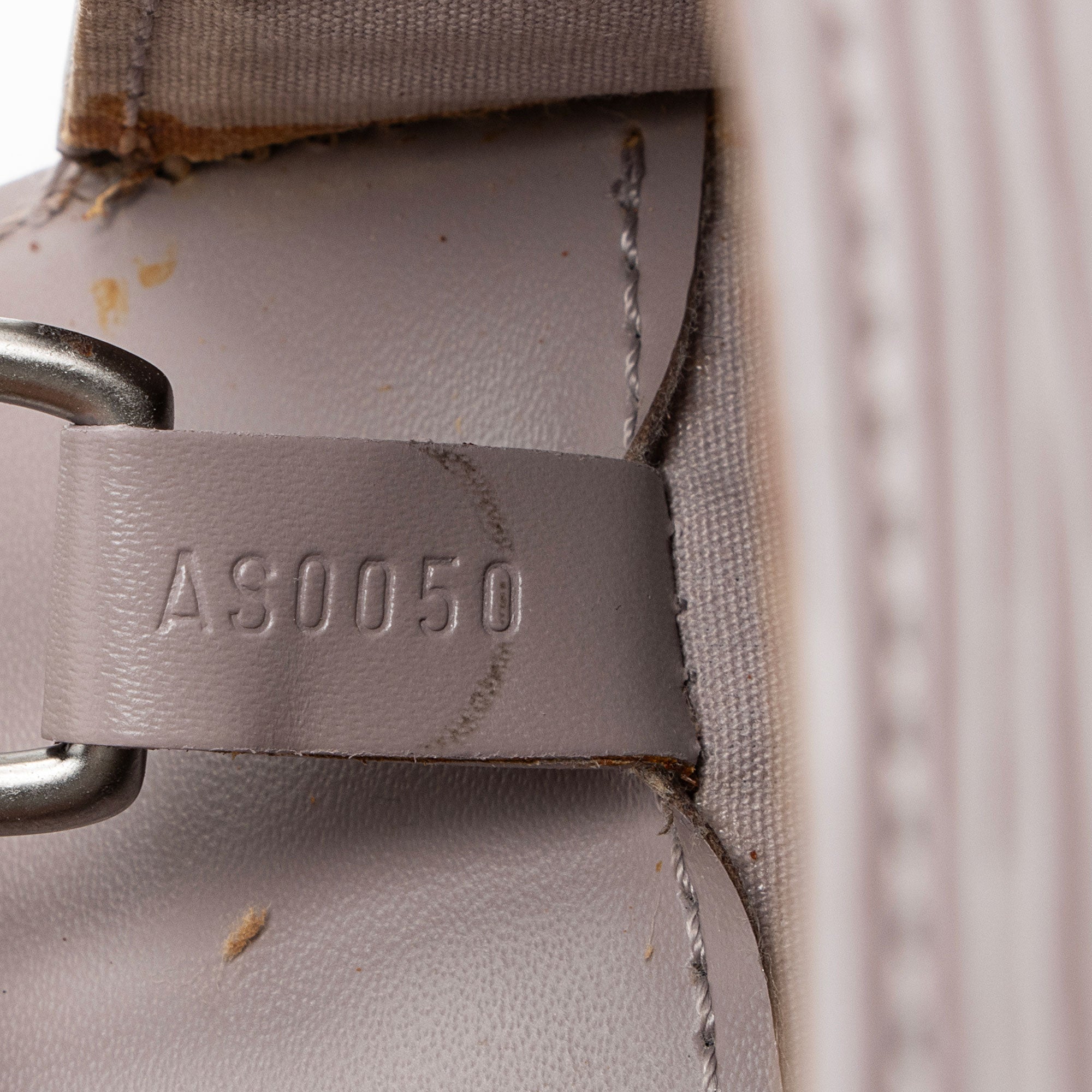 Louis Vuitton Vintage Epi Leather Ramatuelle Shoulder Bag (SHF-o8atov)