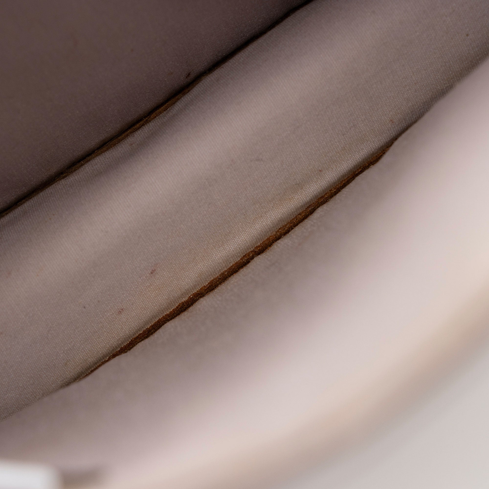 Louis Vuitton Vintage Epi Leather Ramatuelle Shoulder Bag (SHF-o8atov)