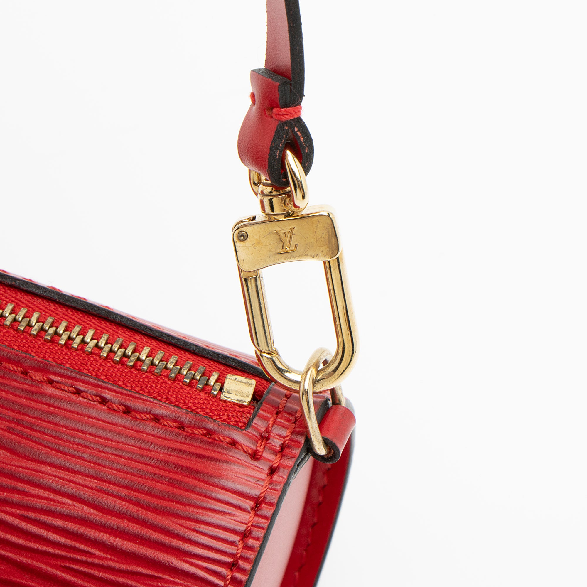 Louis Vuitton Vintage Epi Leather Soufflot Pochette (SHF-6lDip2)