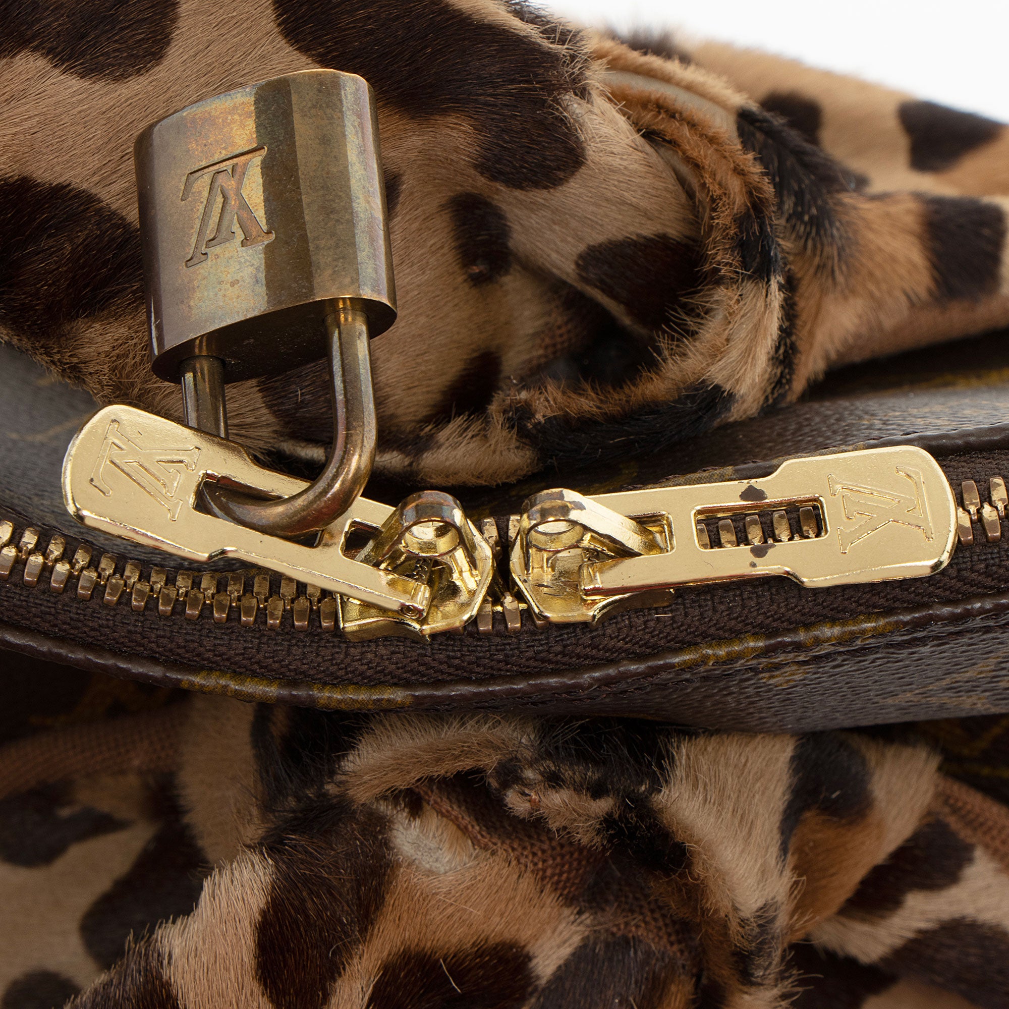 Louis Vuitton Vintage Limited Edition Monogram Canvas Leopard Pony Hair Alaia Alma Satchel (SHF-vCxD54)