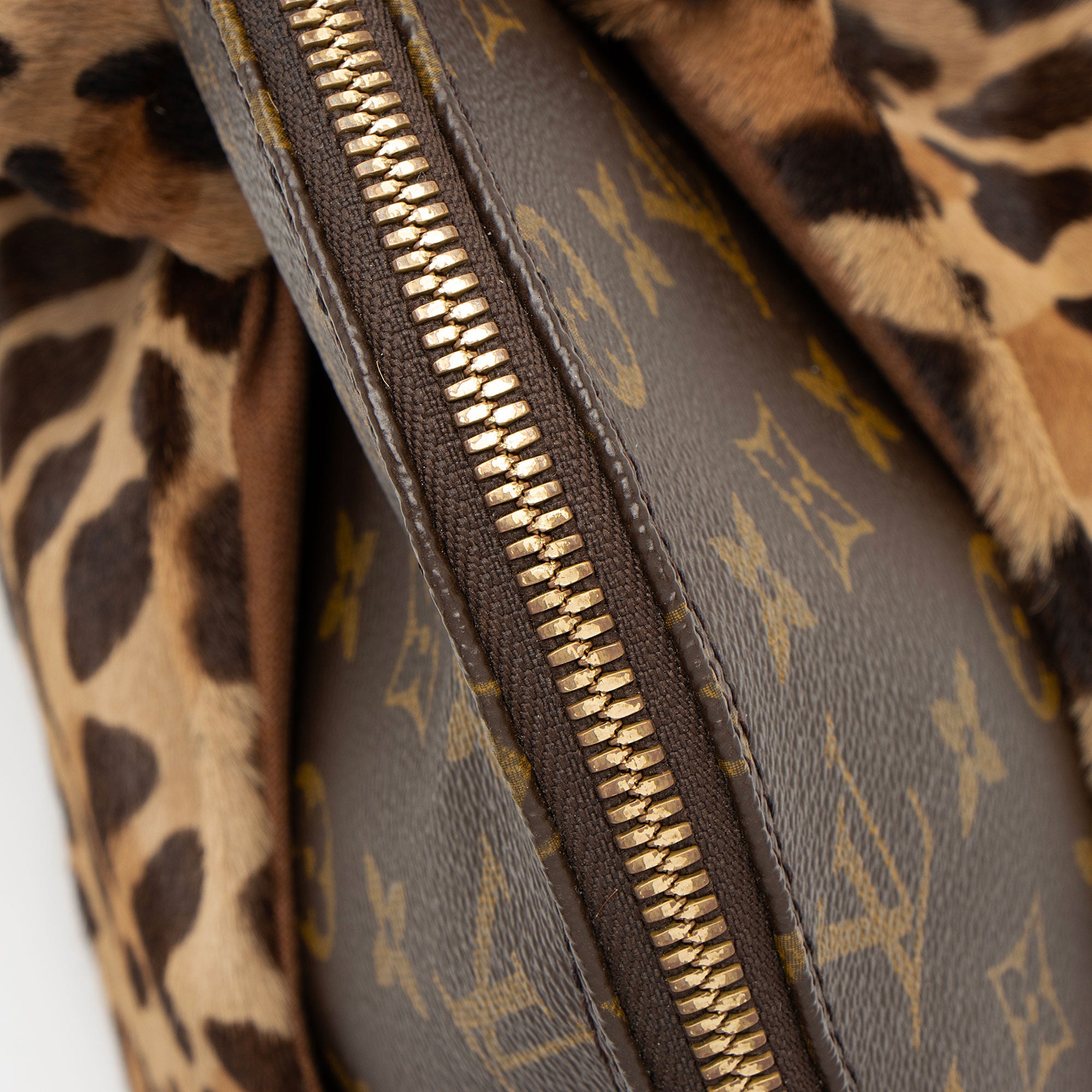 Louis Vuitton Vintage Limited Edition Monogram Canvas Leopard Pony Hair Alaia Alma Satchel (SHF-vCxD54)