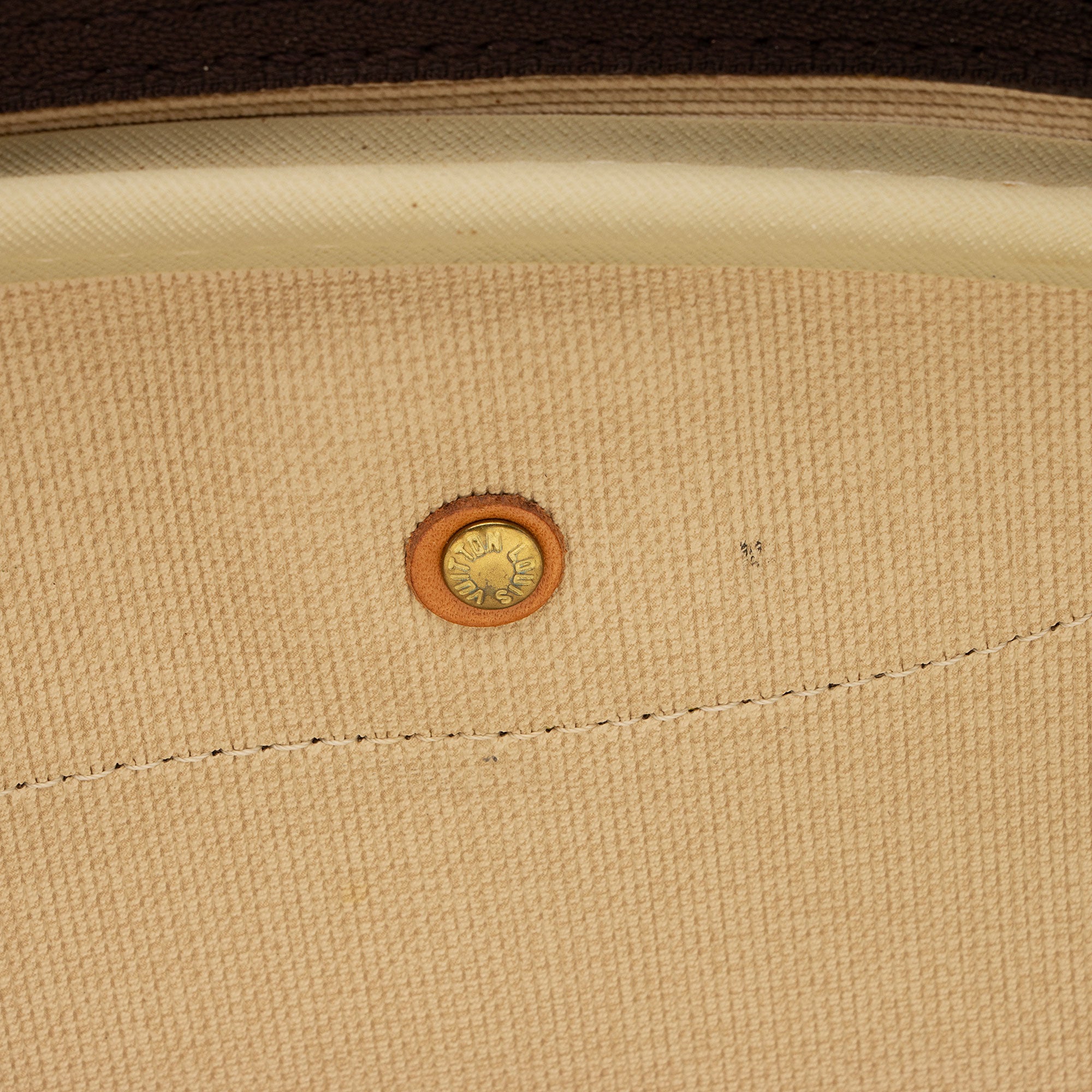 Louis Vuitton Vintage Monogram Canvas Alize 24 Heures Weekender (SHF-6SBvm7)
