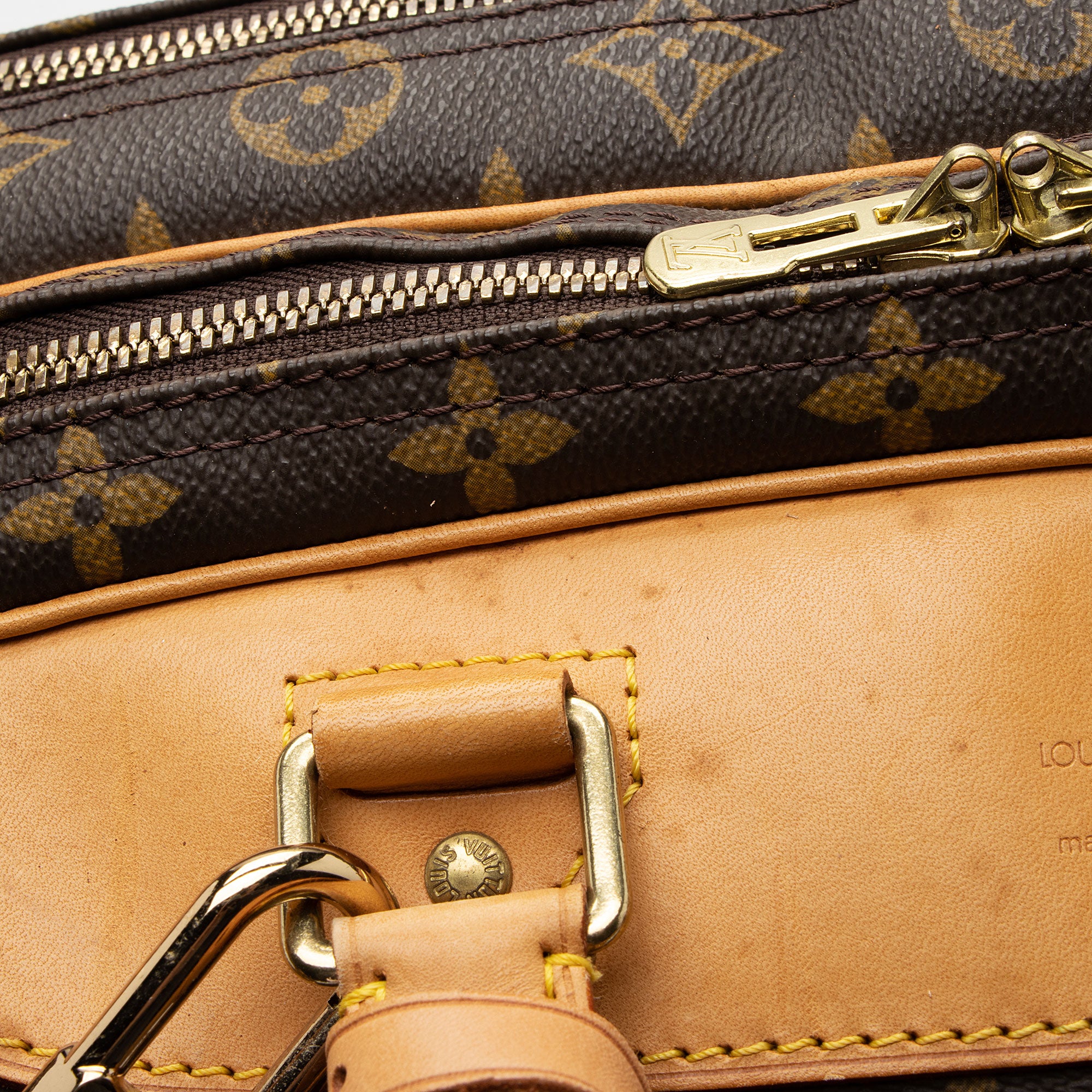Louis Vuitton Vintage Monogram Canvas Alize 24 Heures Weekender (SHF-6SBvm7)