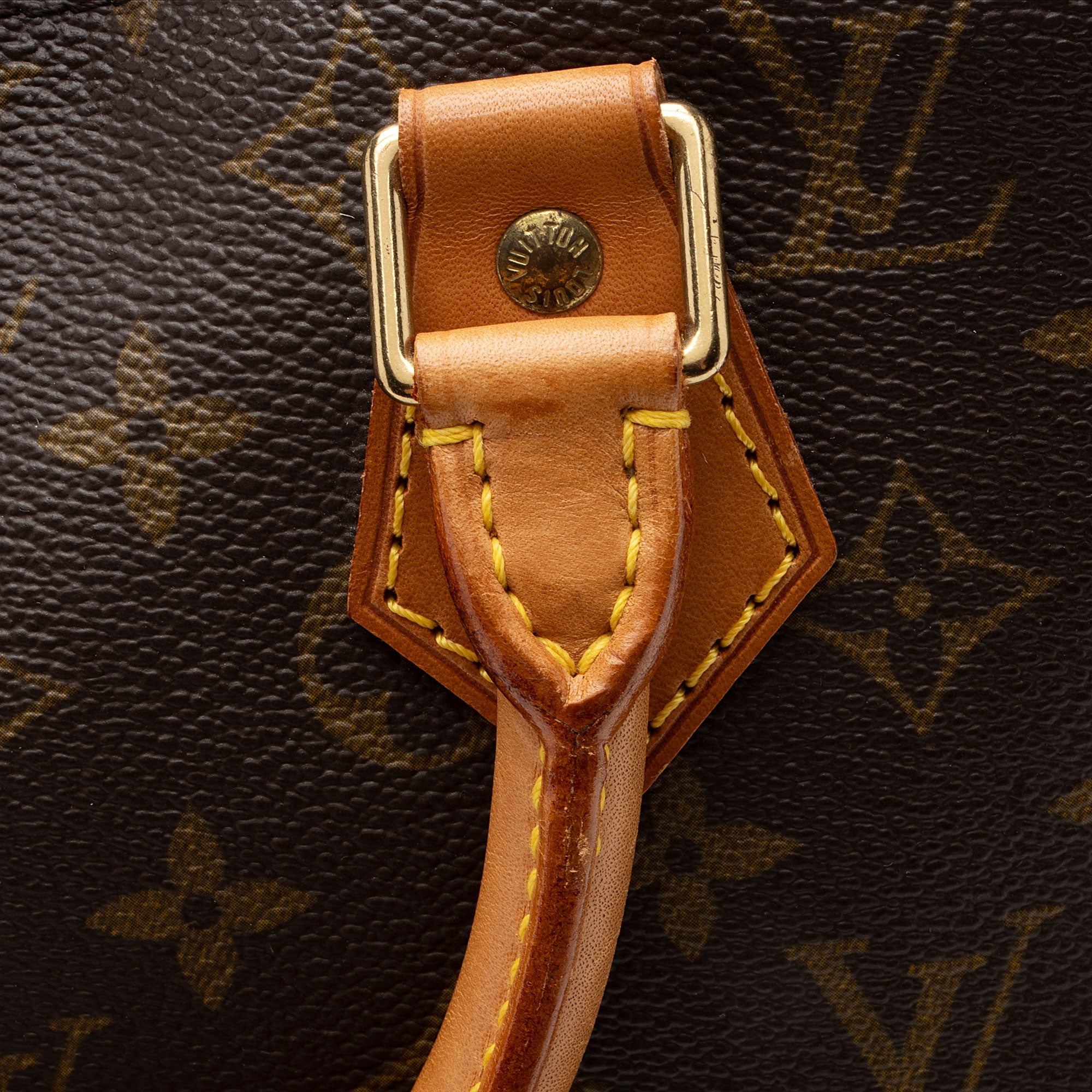 Louis Vuitton Vintage Monogram Canvas Alma PM Satchel (SHF-1flhkd)