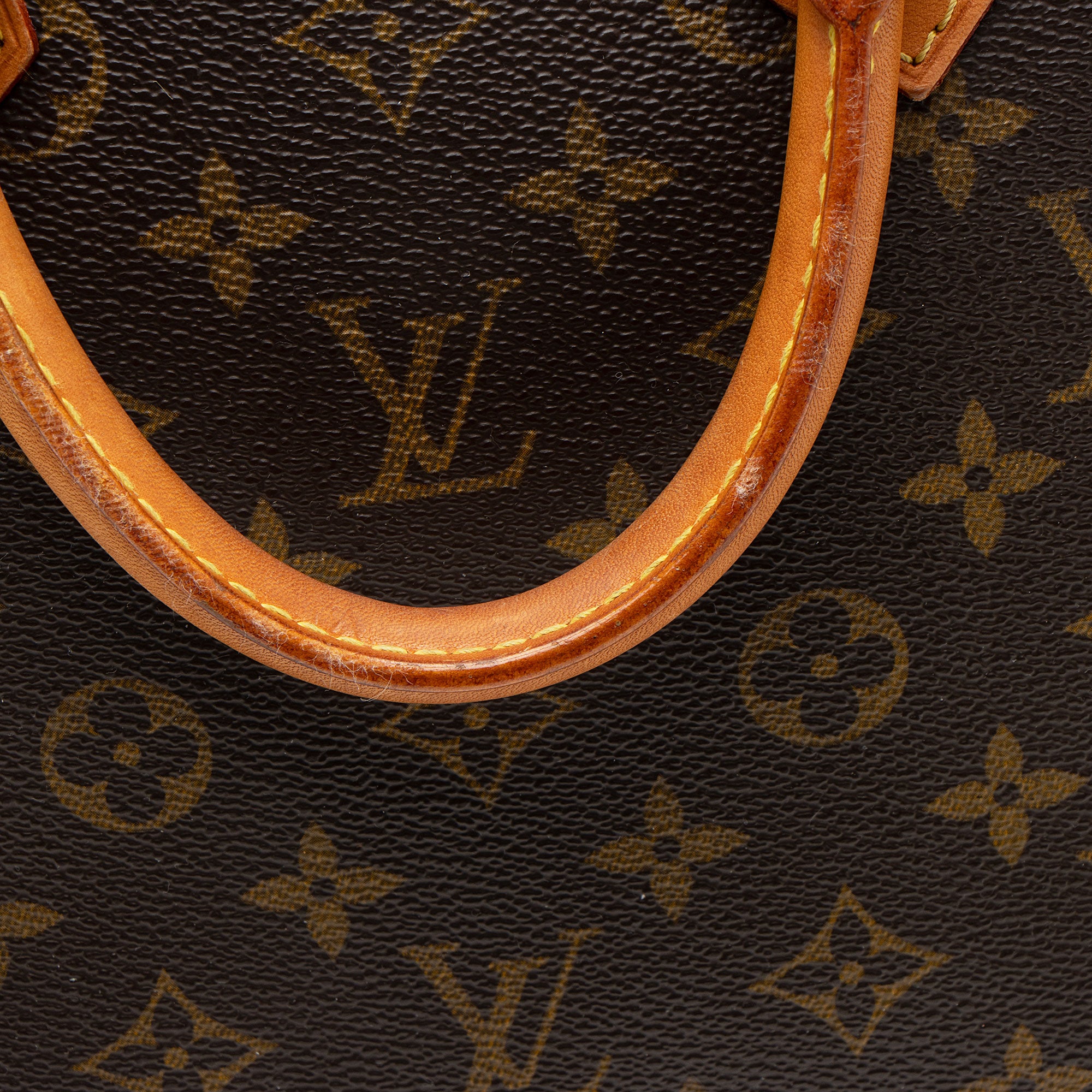 Louis Vuitton Vintage Monogram Canvas Alma PM Satchel (SHF-b9vTTc)