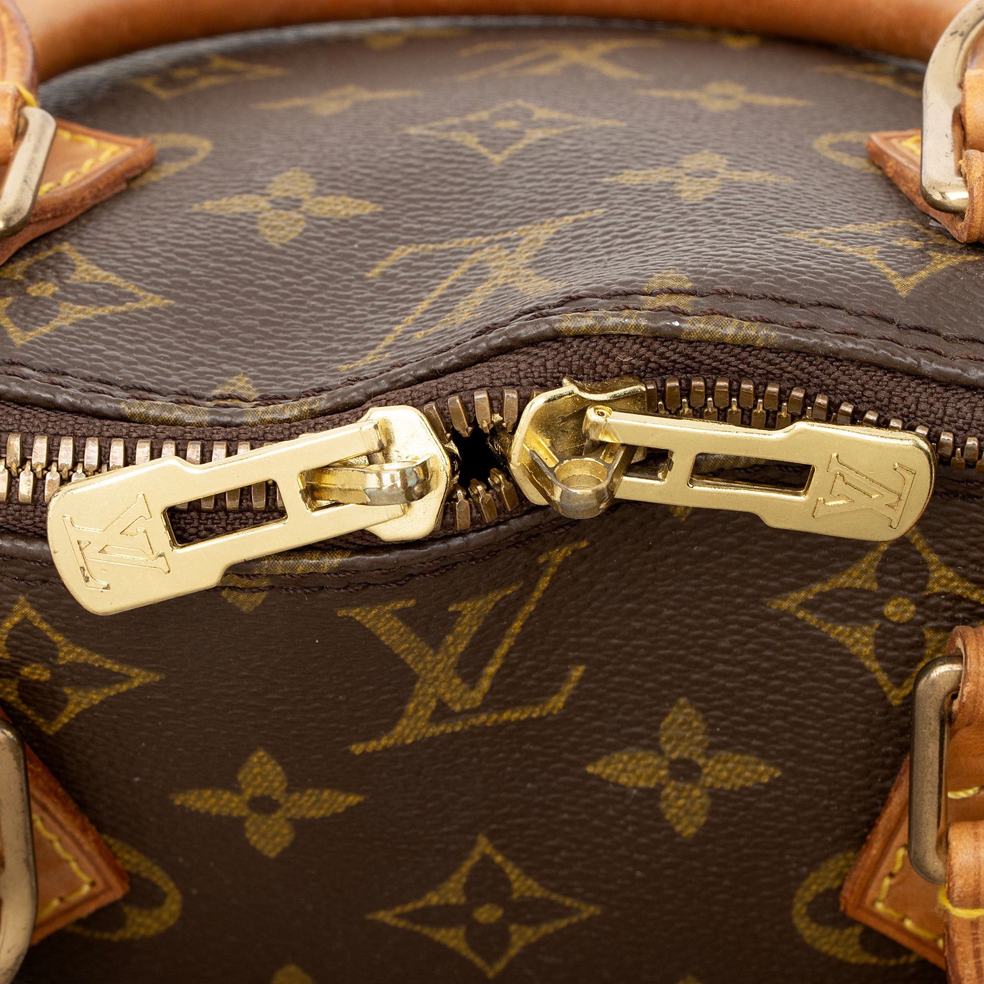 Louis Vuitton Vintage Monogram Canvas Alma PM Satchel
