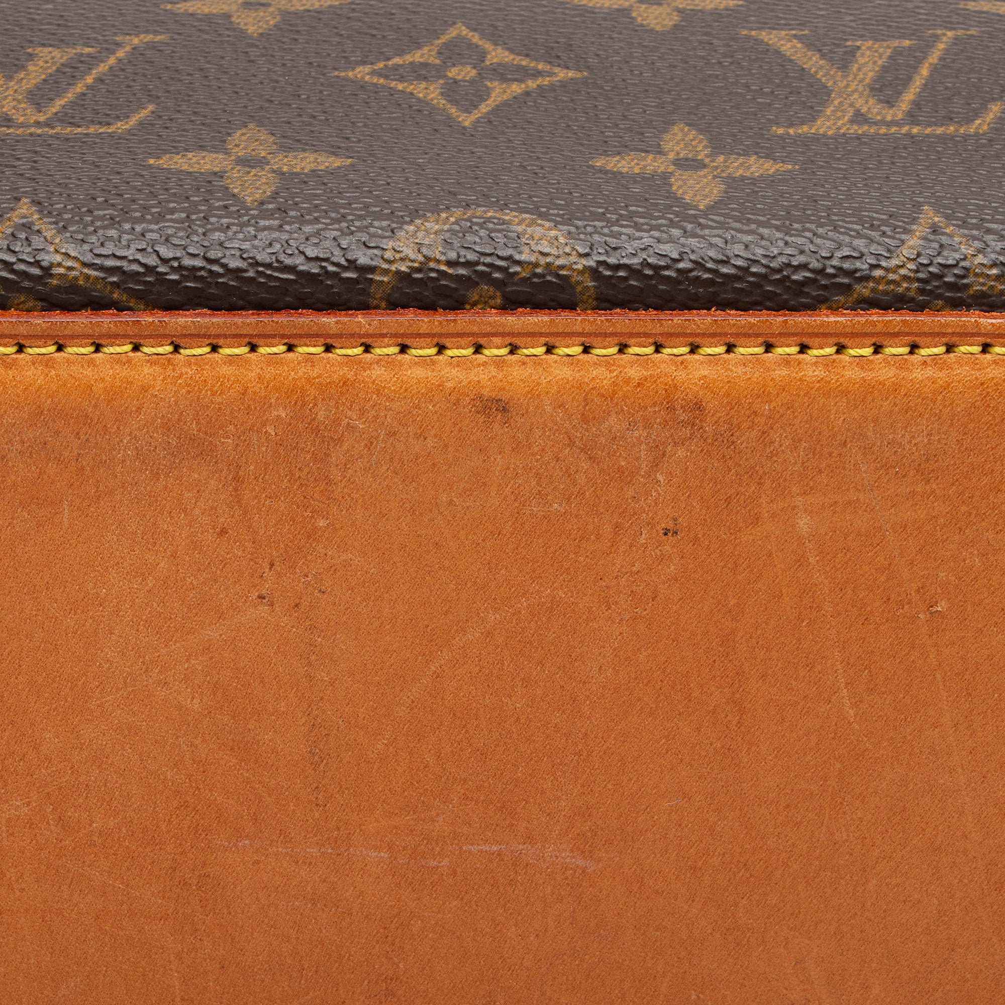 Louis Vuitton Vintage Monogram Canvas Cabas Mezzo Tote (SHF-gWgXjG)