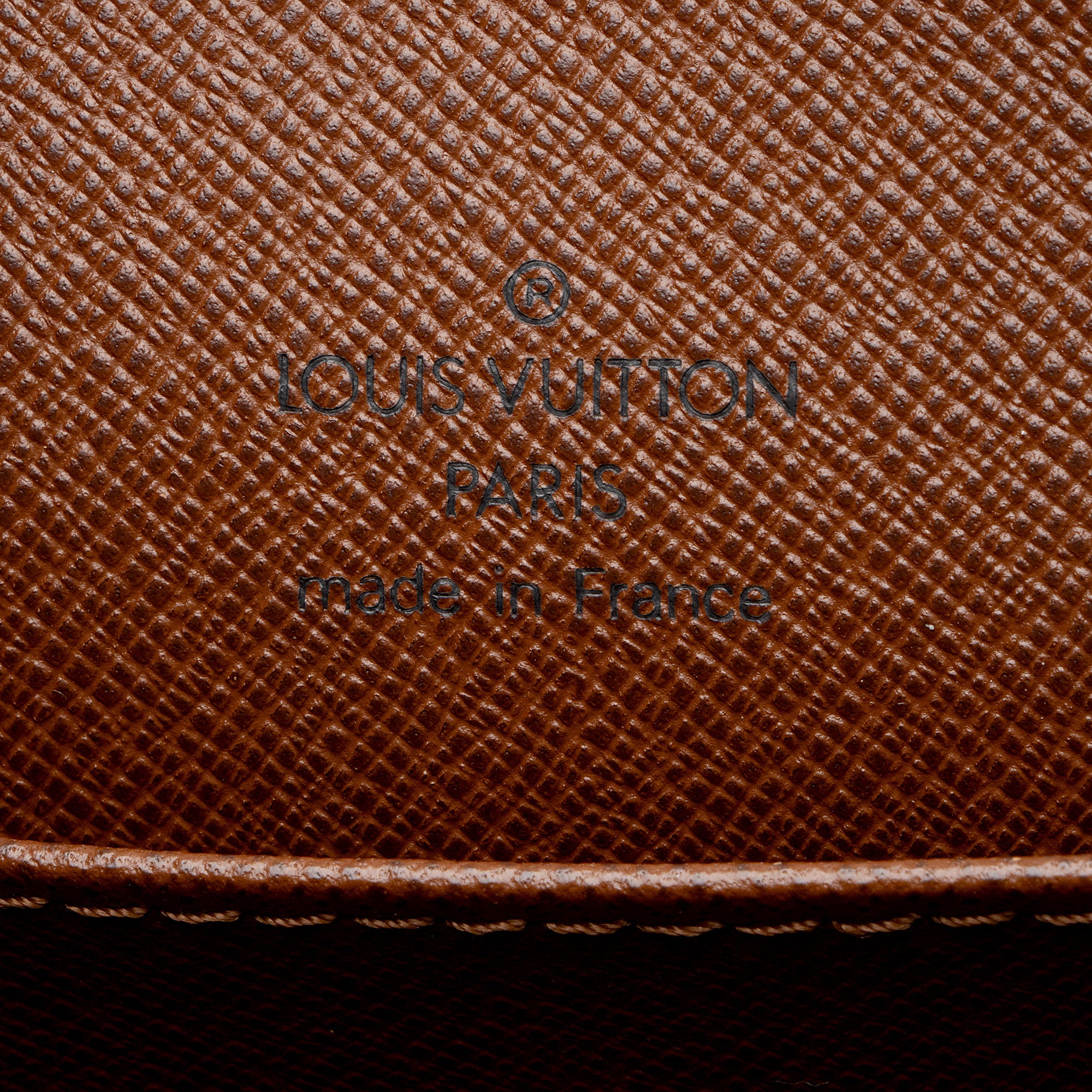 Louis Vuitton Vintage Monogram Canvas Drouot Shoulder Bag (SHF-1DGF9G)