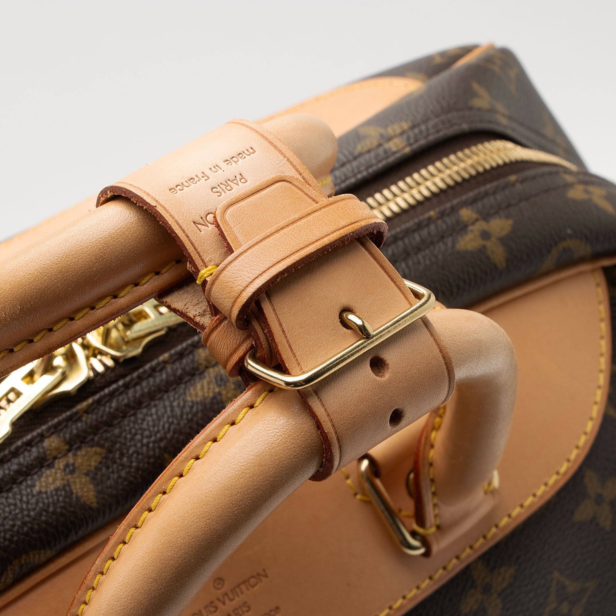 Louis Vuitton Vintage Monogram Canvas Evasion Weekender (SHF-0kWibn)