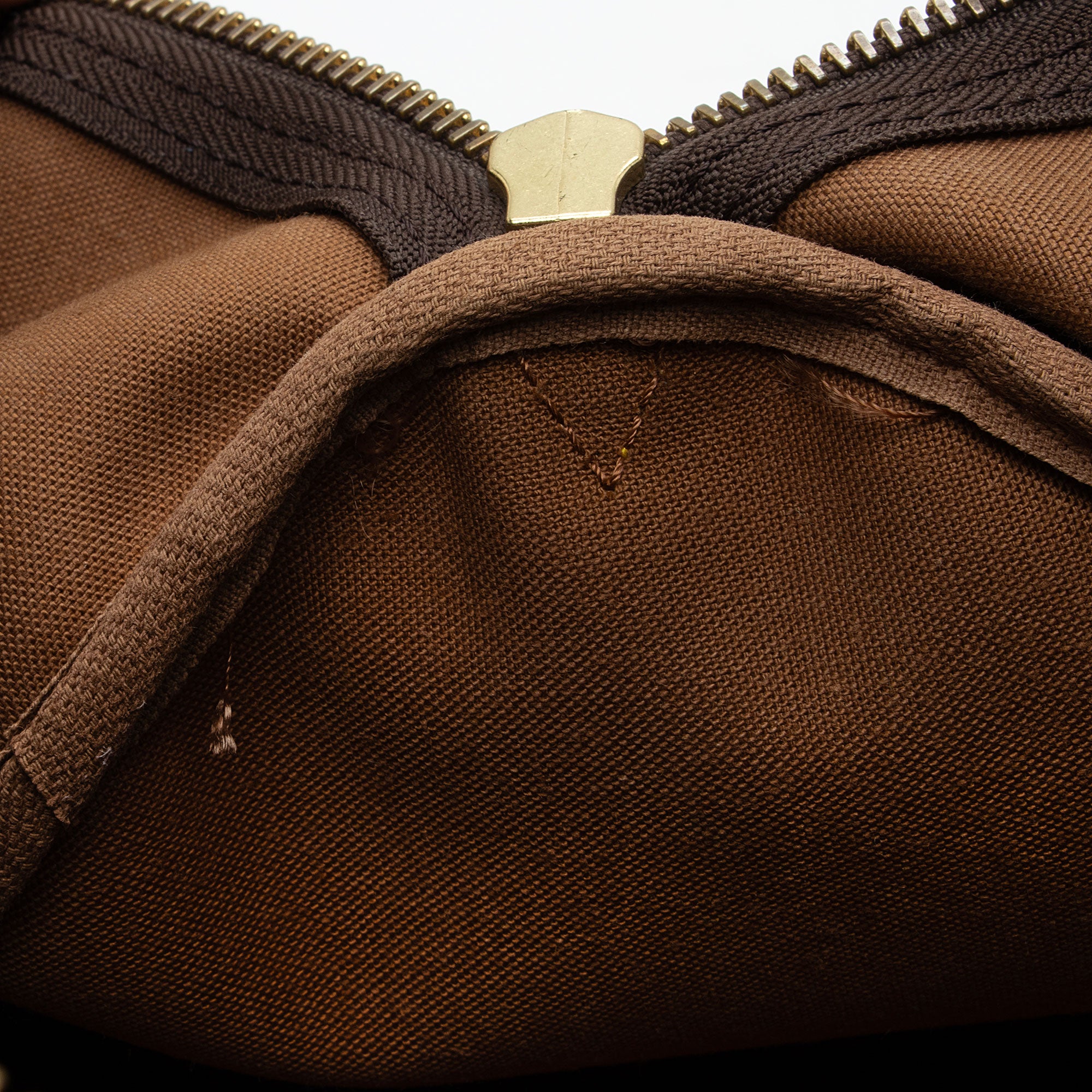 Louis Vuitton Vintage Monogram Canvas Keepall 45 Duffle Bag (SHF-sR0lBl)