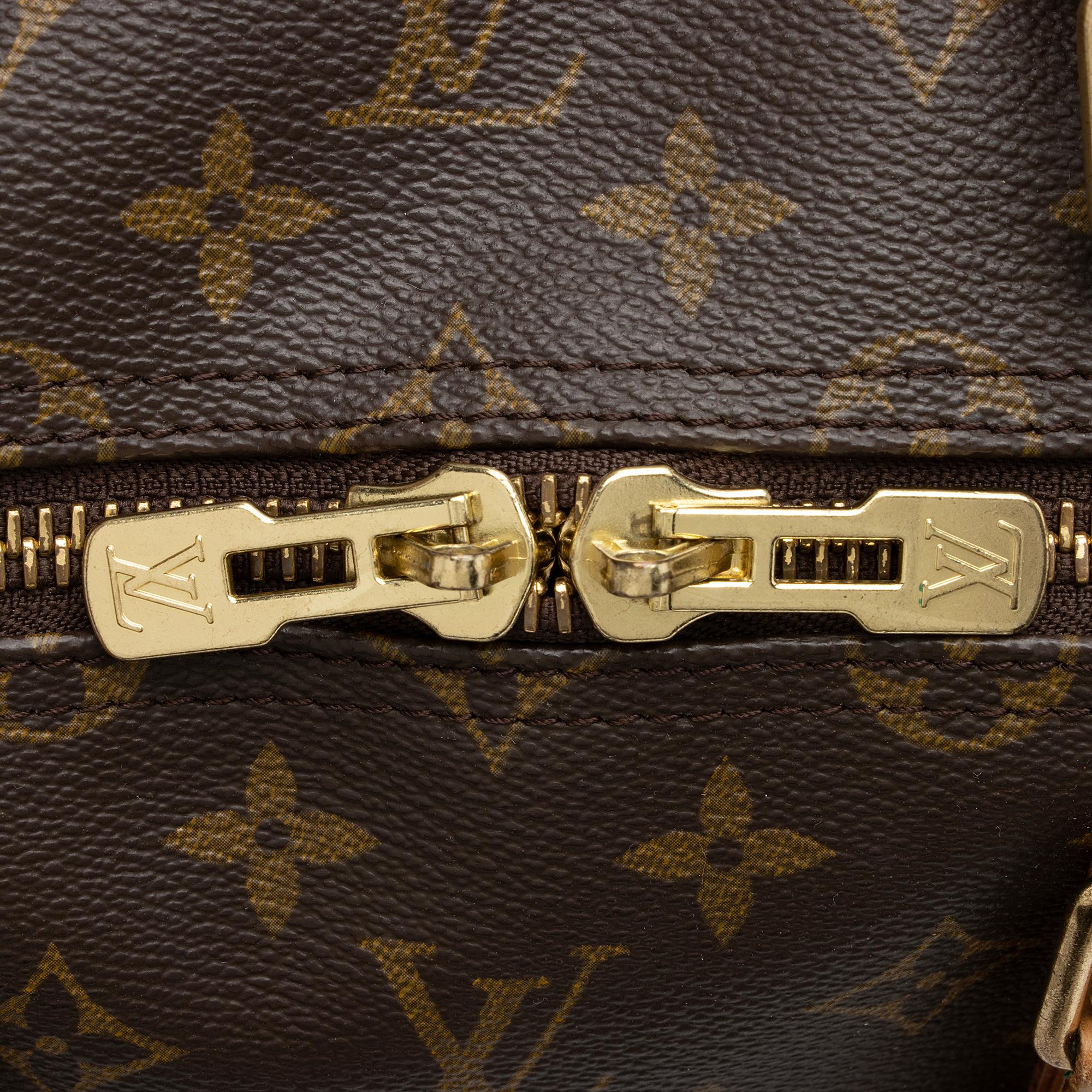 Louis Vuitton Vintage Monogram Canvas Keepall 55 Duffle Bag (SHF-7T21wA)