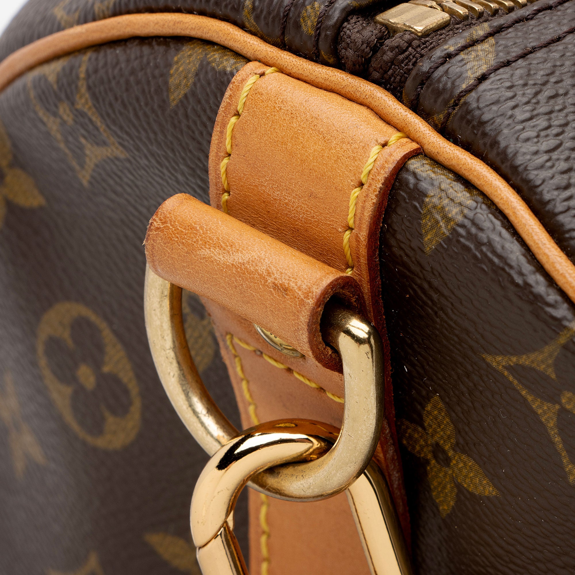 Louis Vuitton Vintage Monogram Canvas Keepall Bandouliere 55 Duffle Bag (SHF-KRqlod)