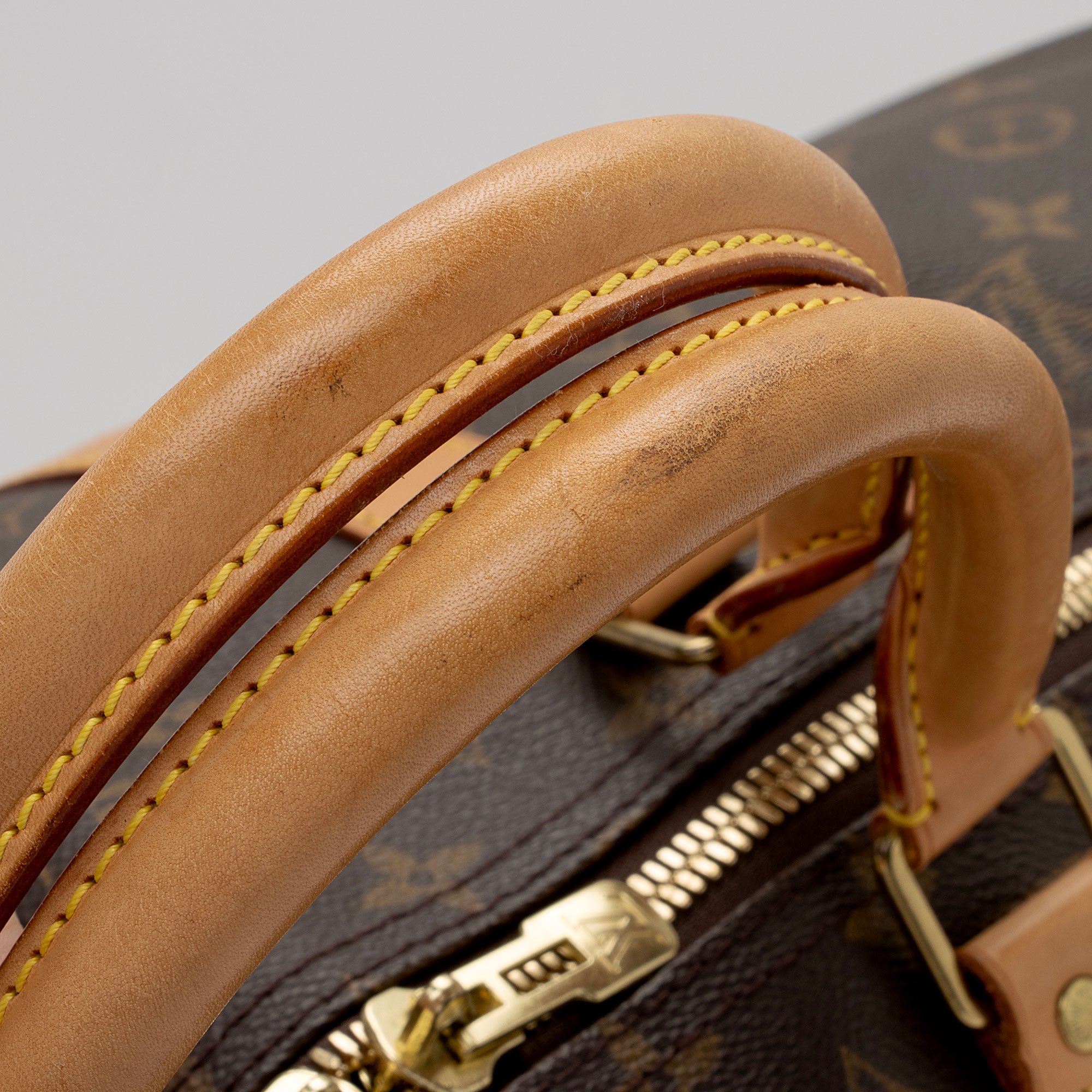 Louis Vuitton Vintage Monogram Canvas Keepall Bandouliere 60 Duffle Bag (SHF-1obcrO)