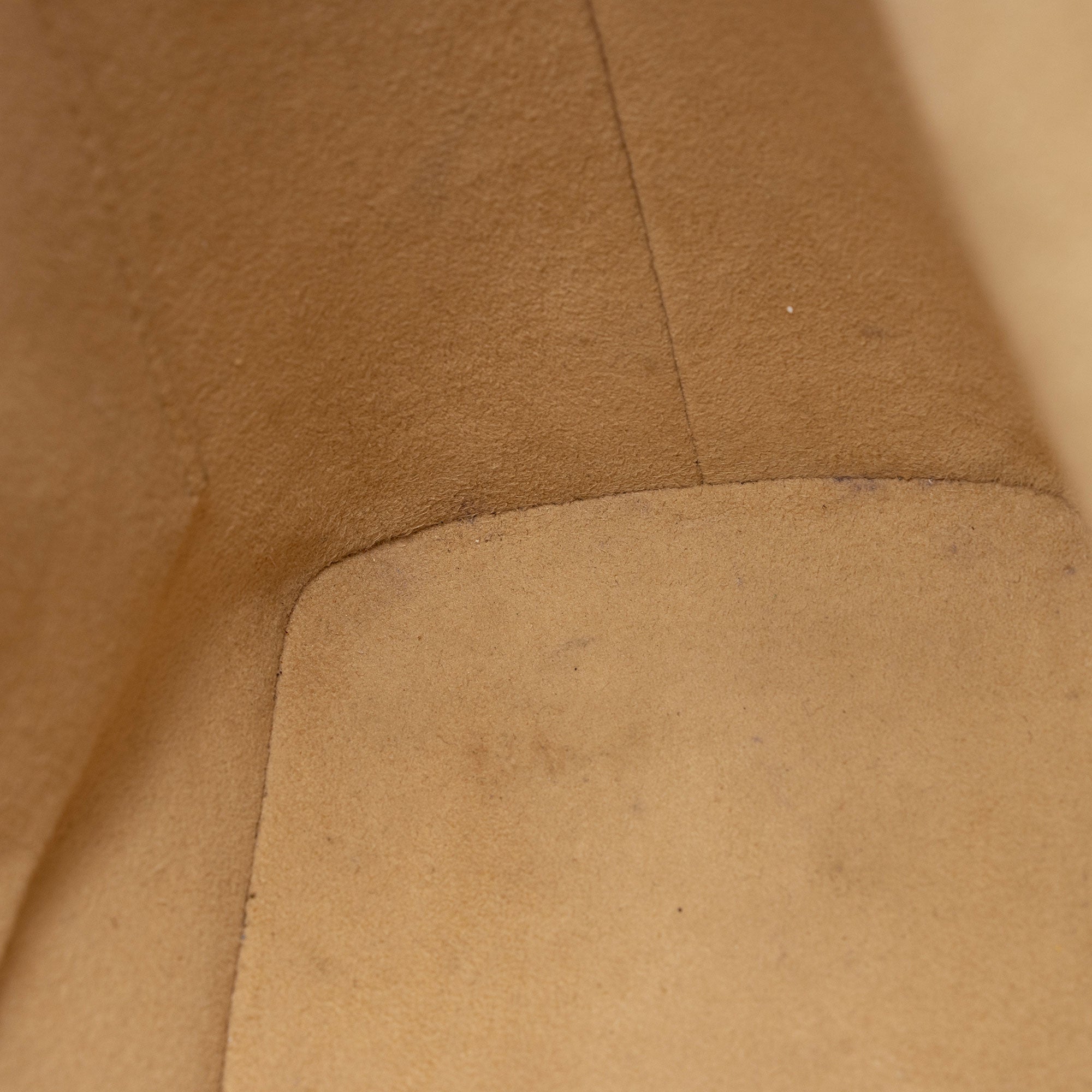 Louis Vuitton Vintage Monogram Canvas Luco Tote (SHF-hx8aV8)