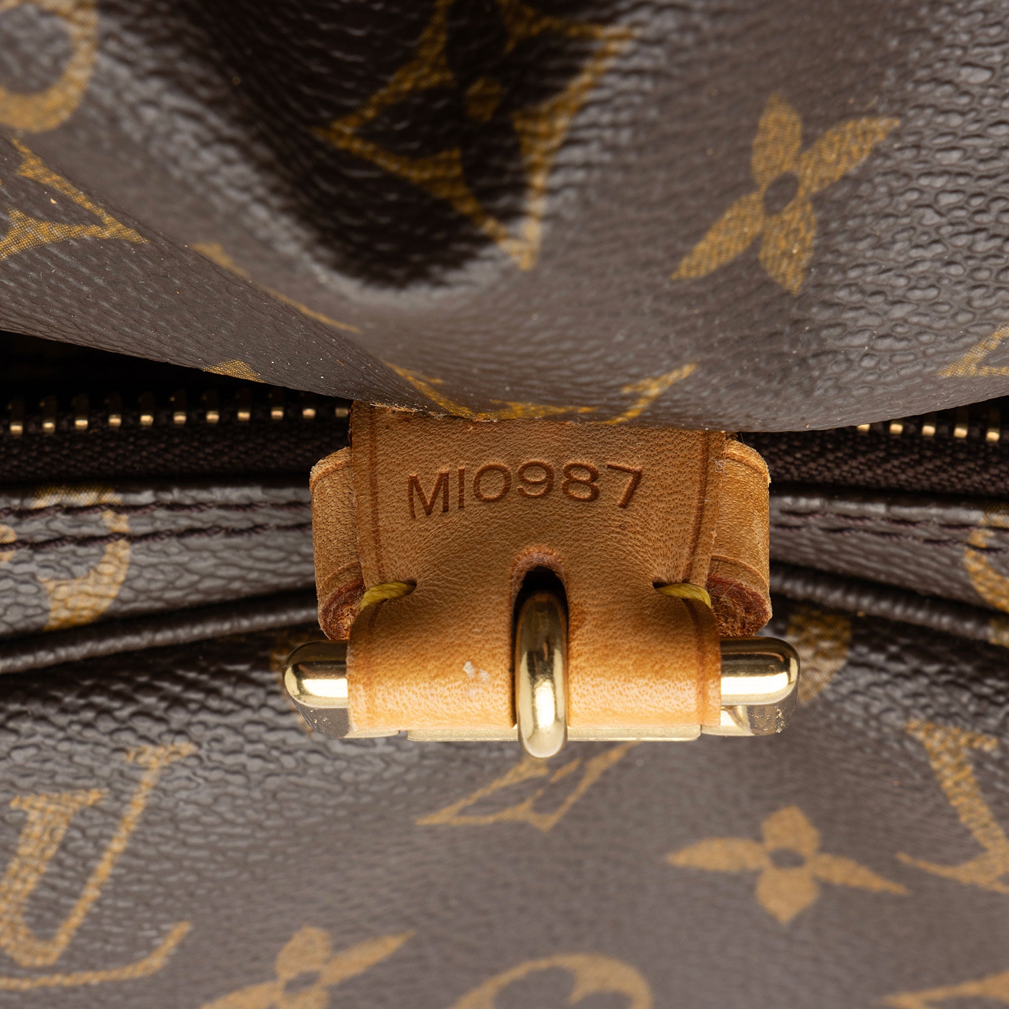 Louis Vuitton Vintage Monogram Canvas Montsouris GM Backpack - FINAL SALE (SHF-e0eHZg)