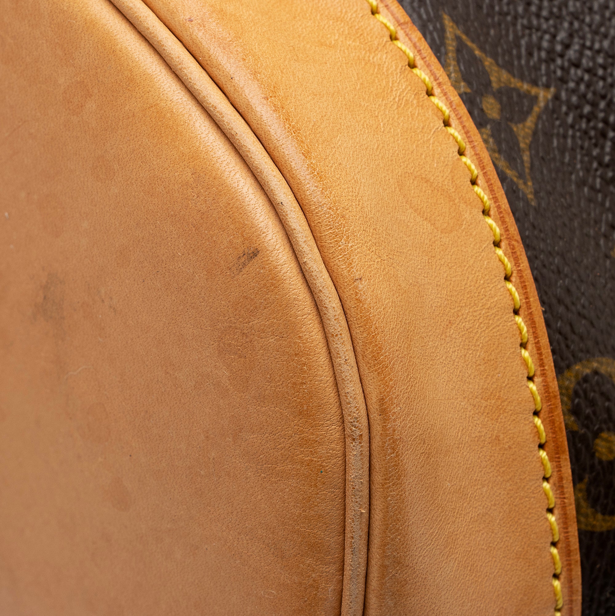 Louis Vuitton Vintage Monogram Canvas Montsouris GM Backpack (SHF-8bZl8J)