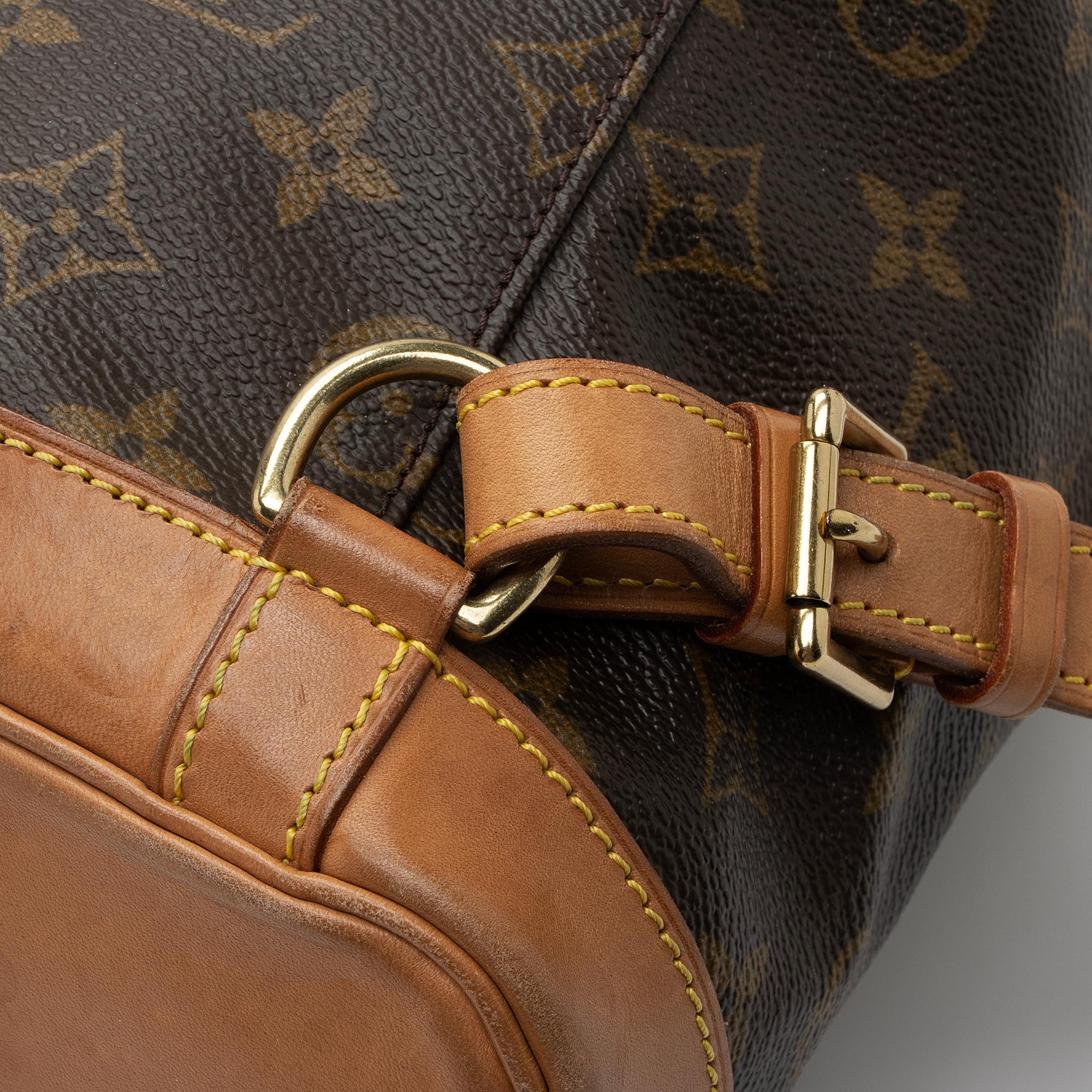 Louis Vuitton Vintage Monogram Canvas Montsouris MM Backpack (SHF-EUGvQe)