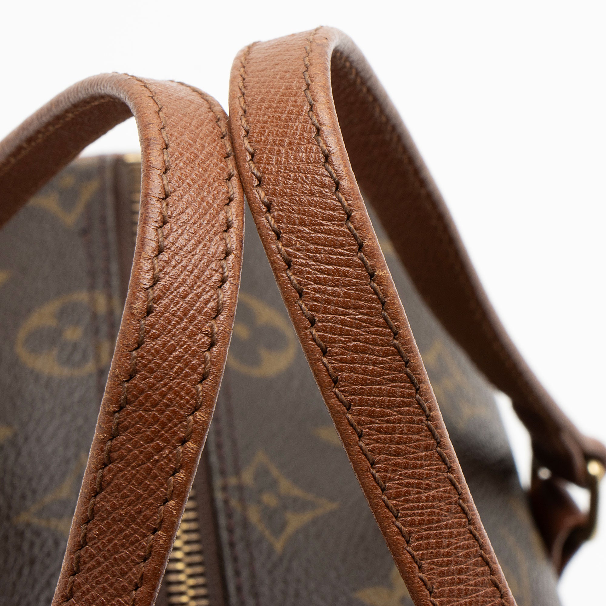 Louis Vuitton Vintage Monogram Canvas Papillon 26 Satchel