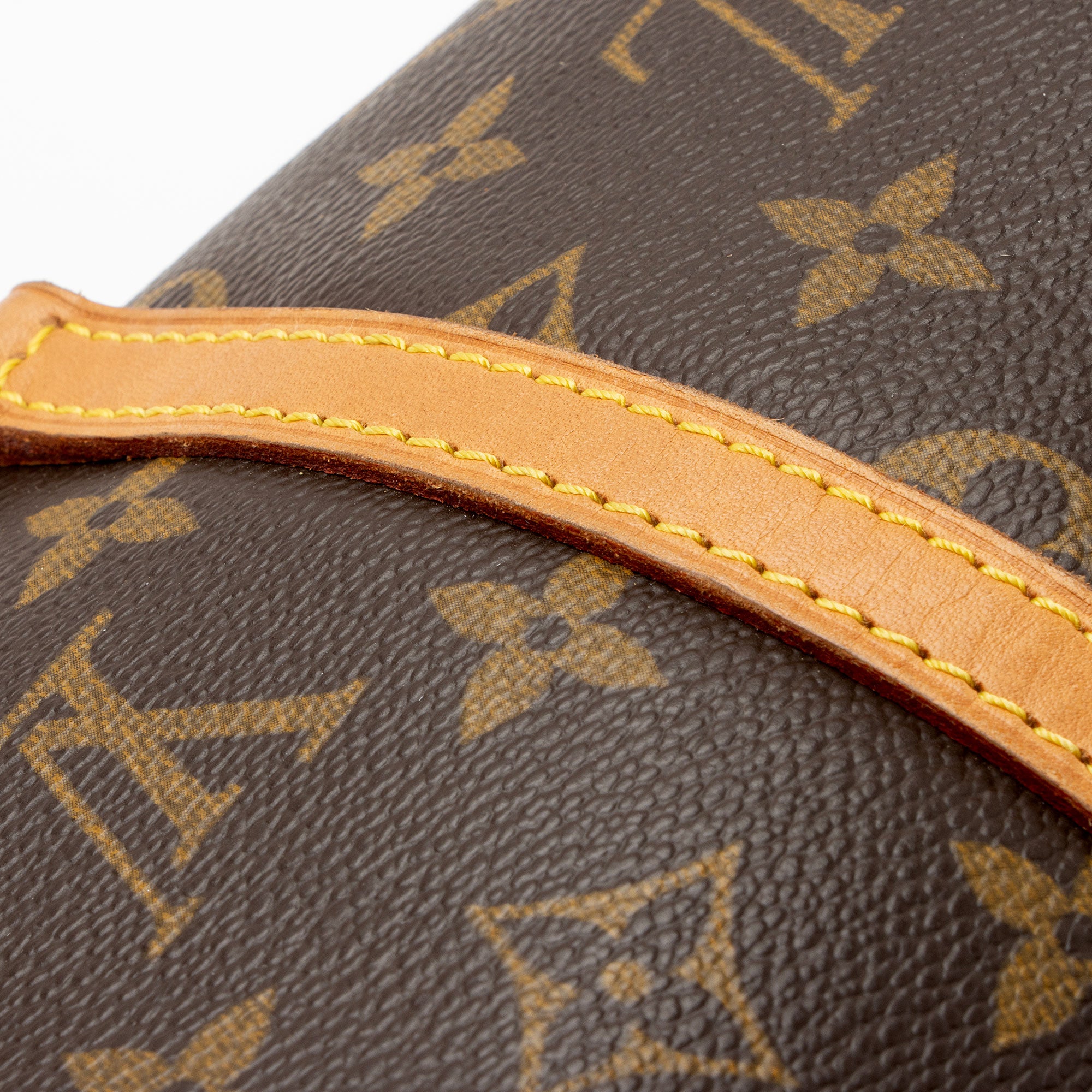 Louis Vuitton Vintage Monogram Canvas Papillon 30 Satchel (SHF-LL8yM5)