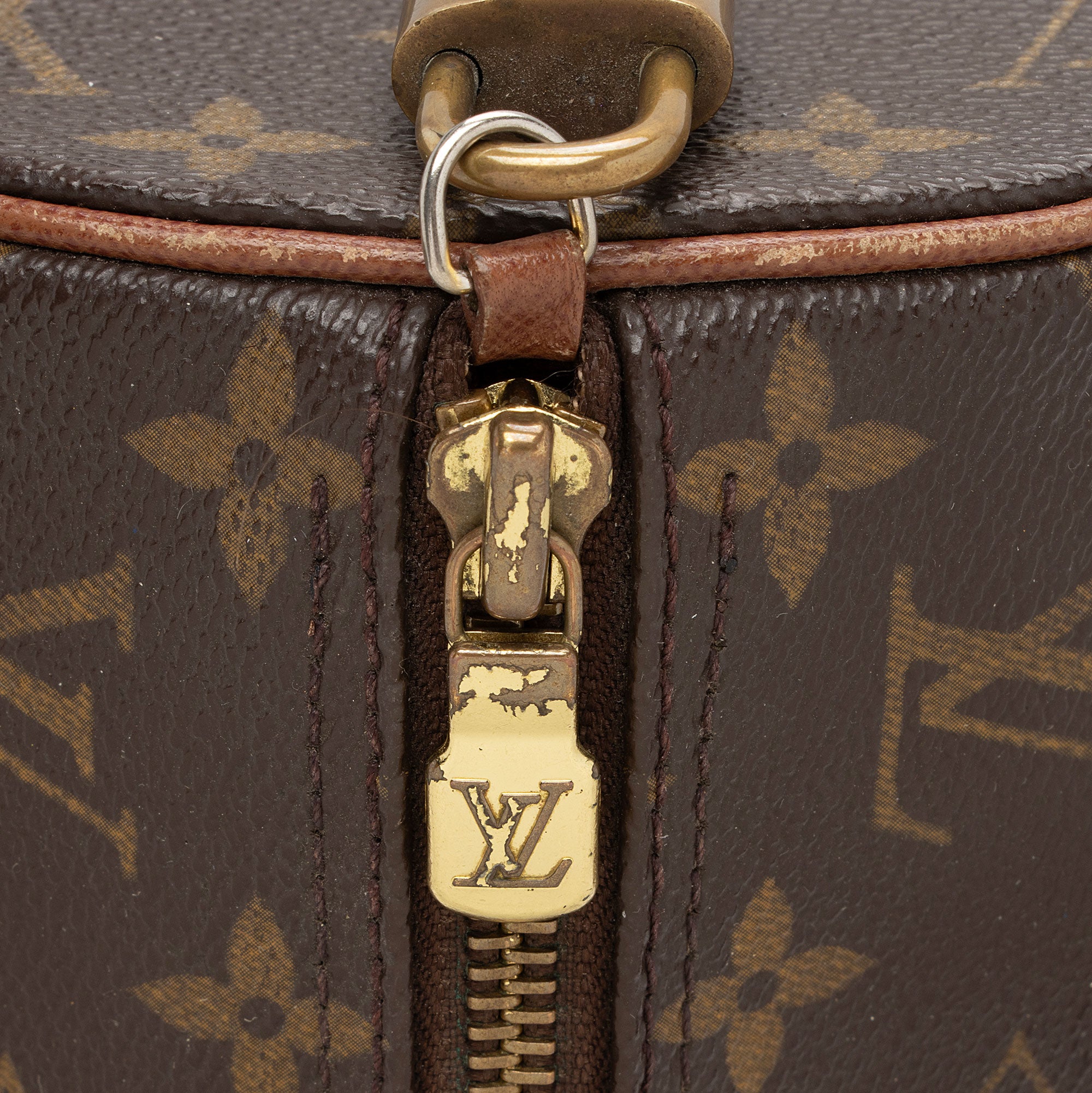 Louis Vuitton Vintage Monogram Canvas Papillon 30 Satchel (SHF-r40l7P)