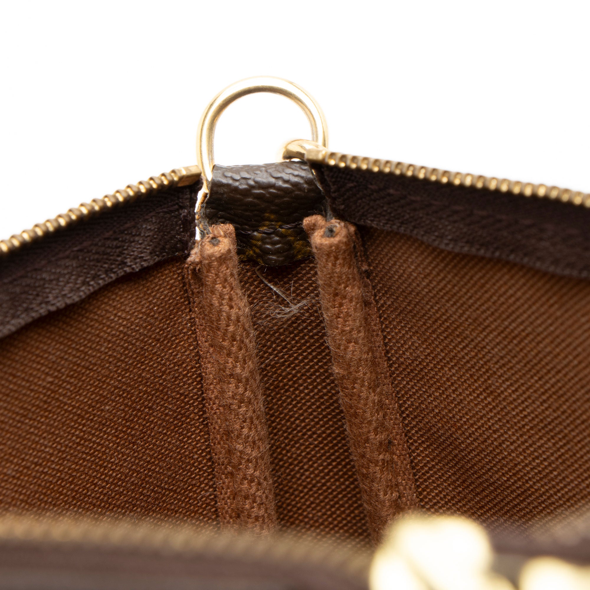 Louis Vuitton Vintage Monogram Canvas Pochette Accessoires (SHF-Ff1QSQ)