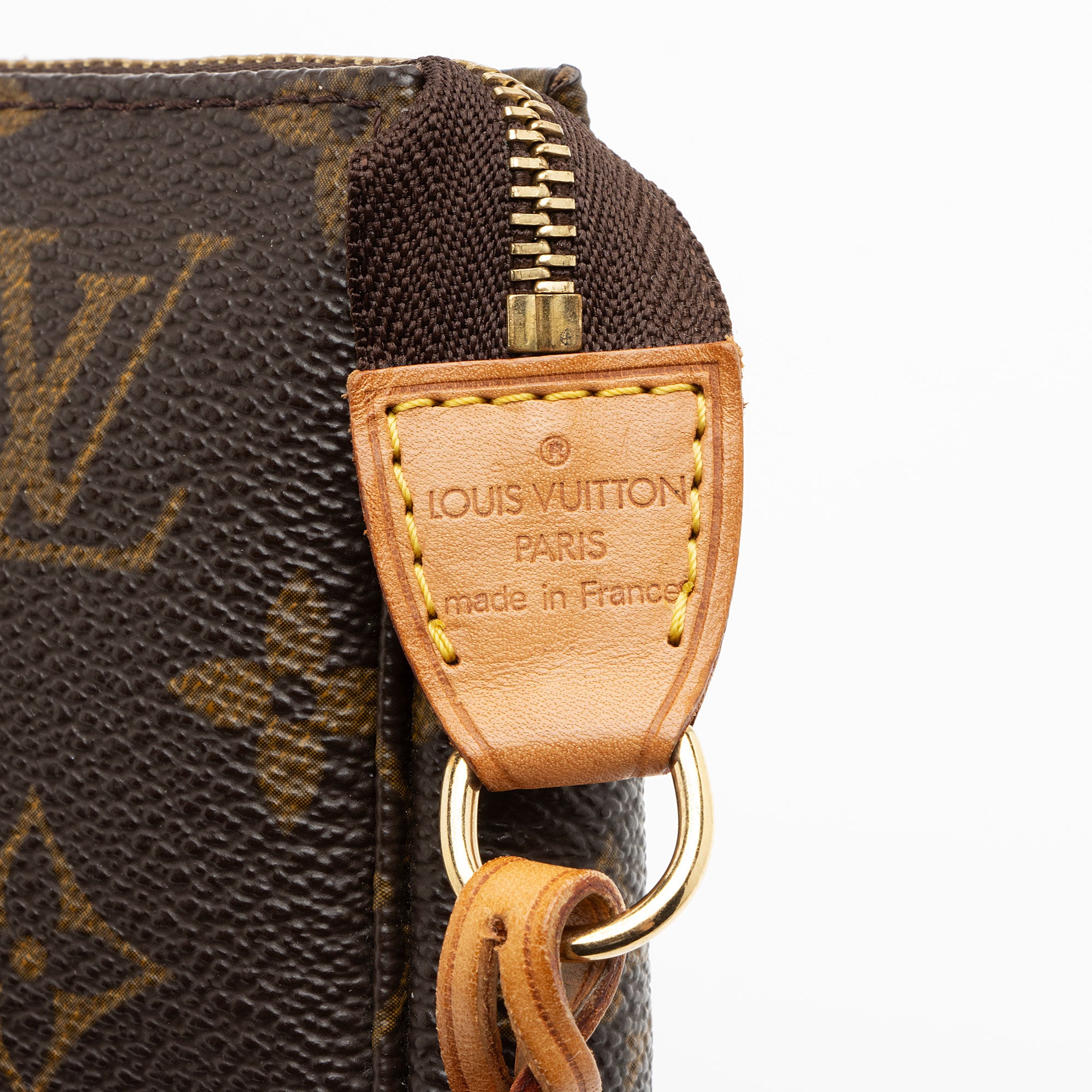 Louis Vuitton Vintage Monogram Canvas Pochette Accessoires