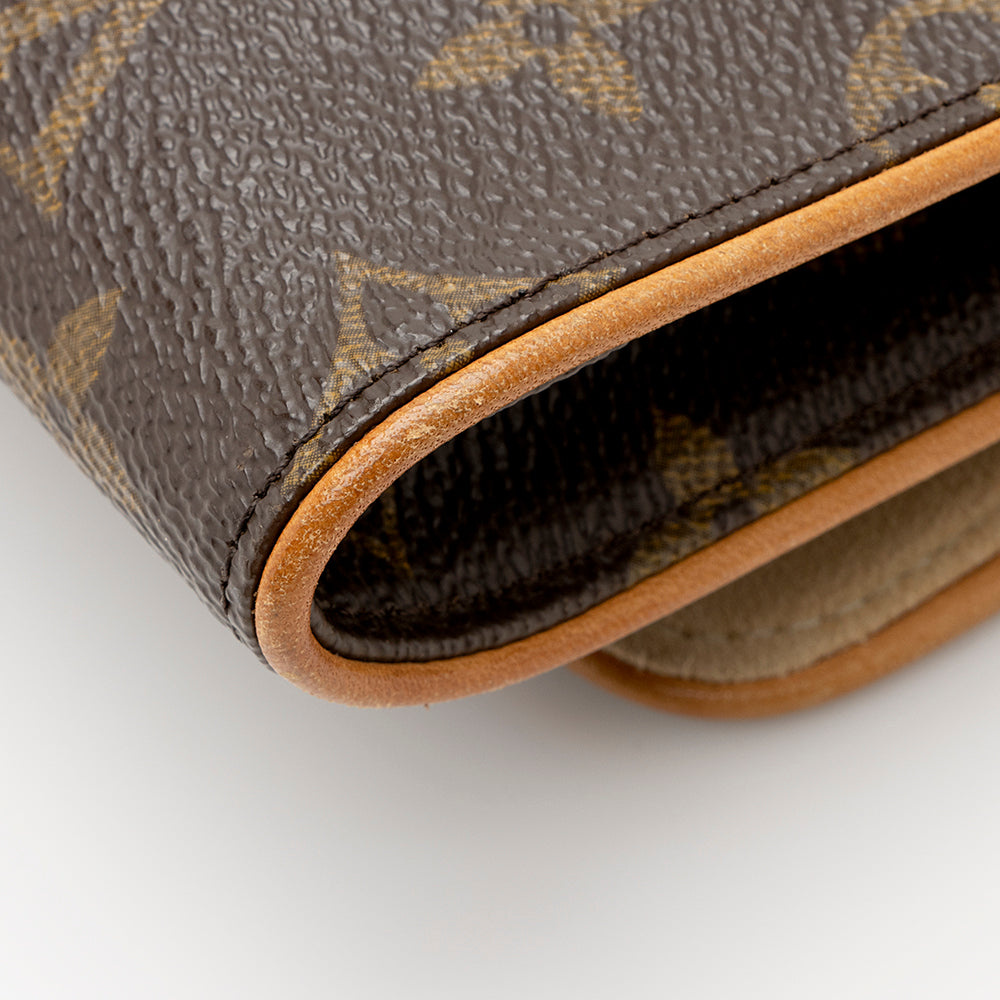 Louis Vuitton Vintage Monogram Canvas Pochette Twin GM Shoulder Bag (SHF-20793)