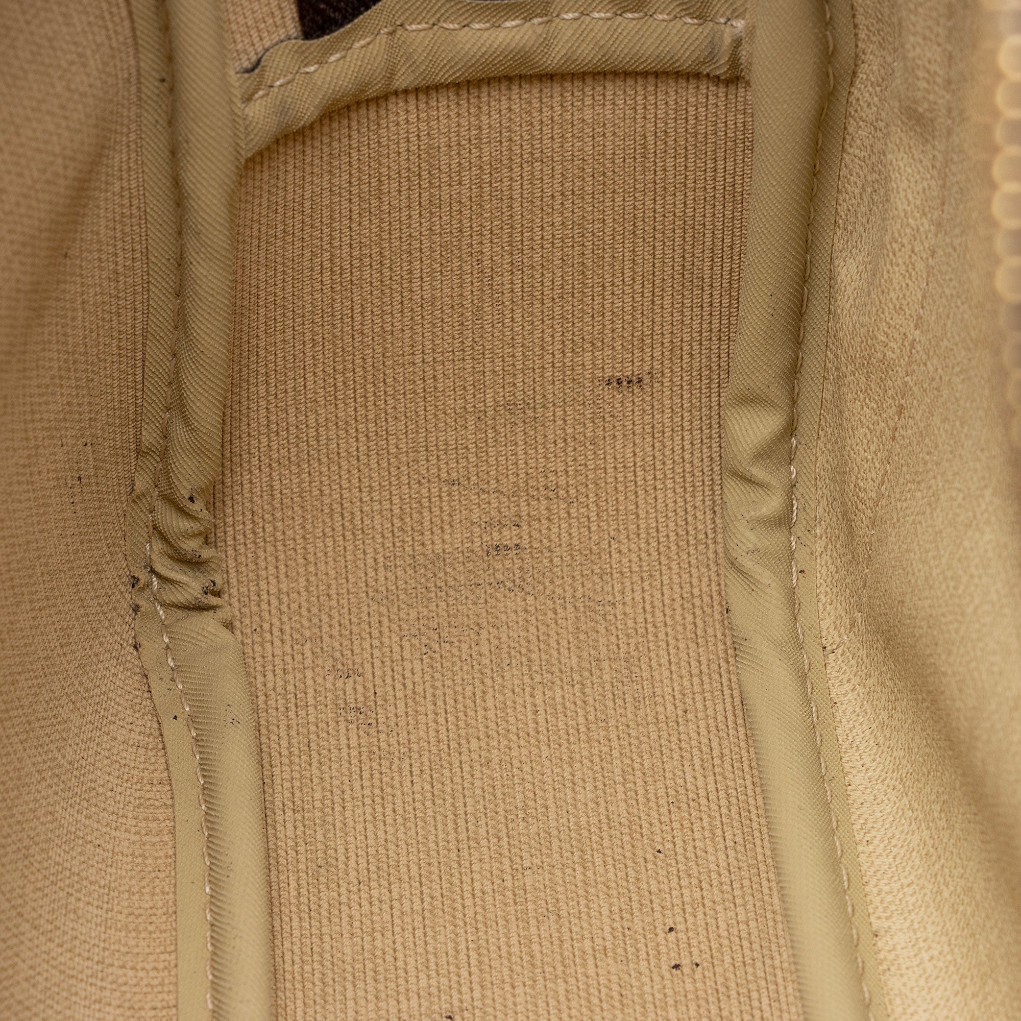 Louis Vuitton Vintage Monogram Canvas Reporter PM Messenger (SHF-Oa30do)